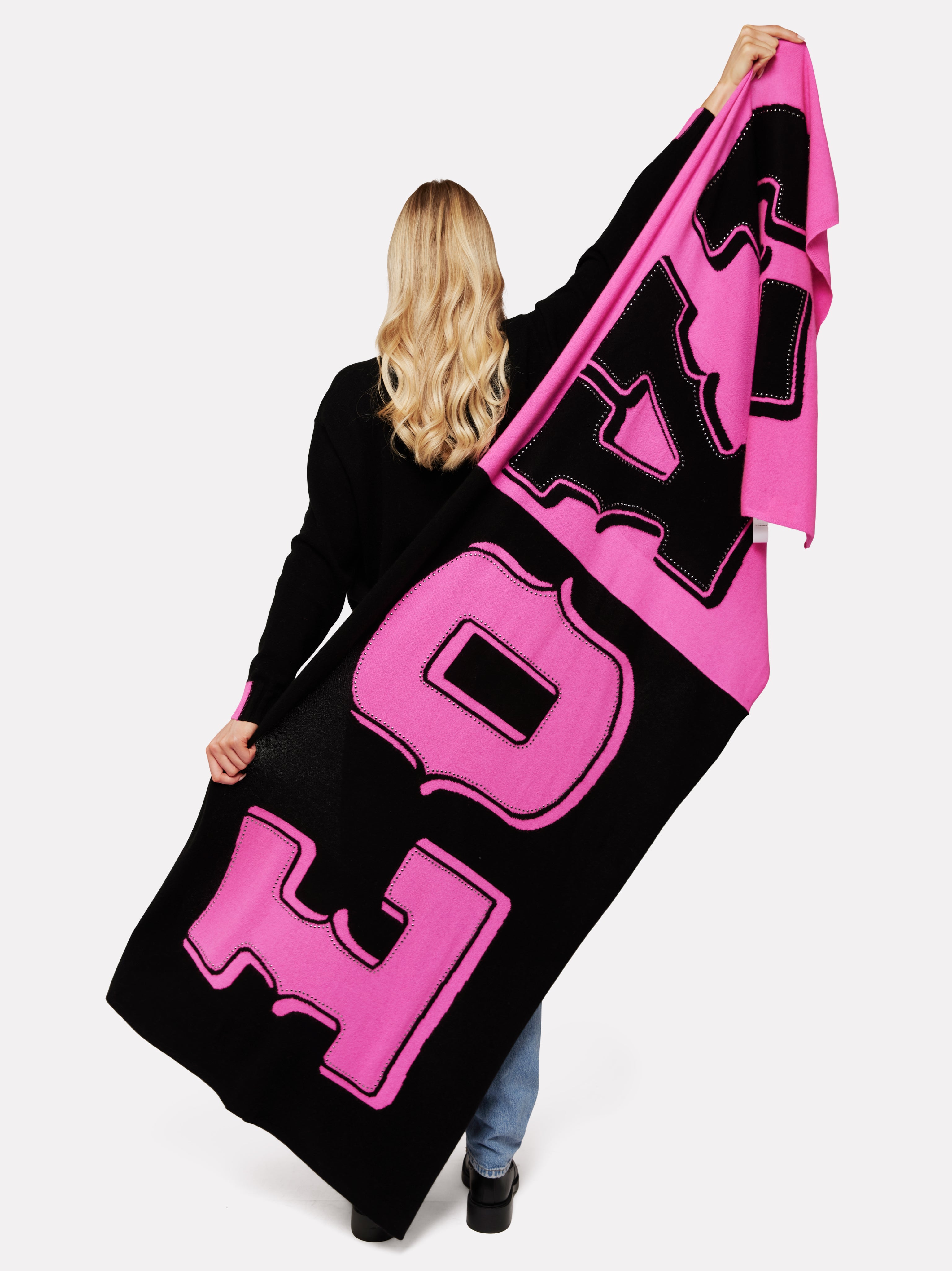 HOT FIX LOVE SCARF