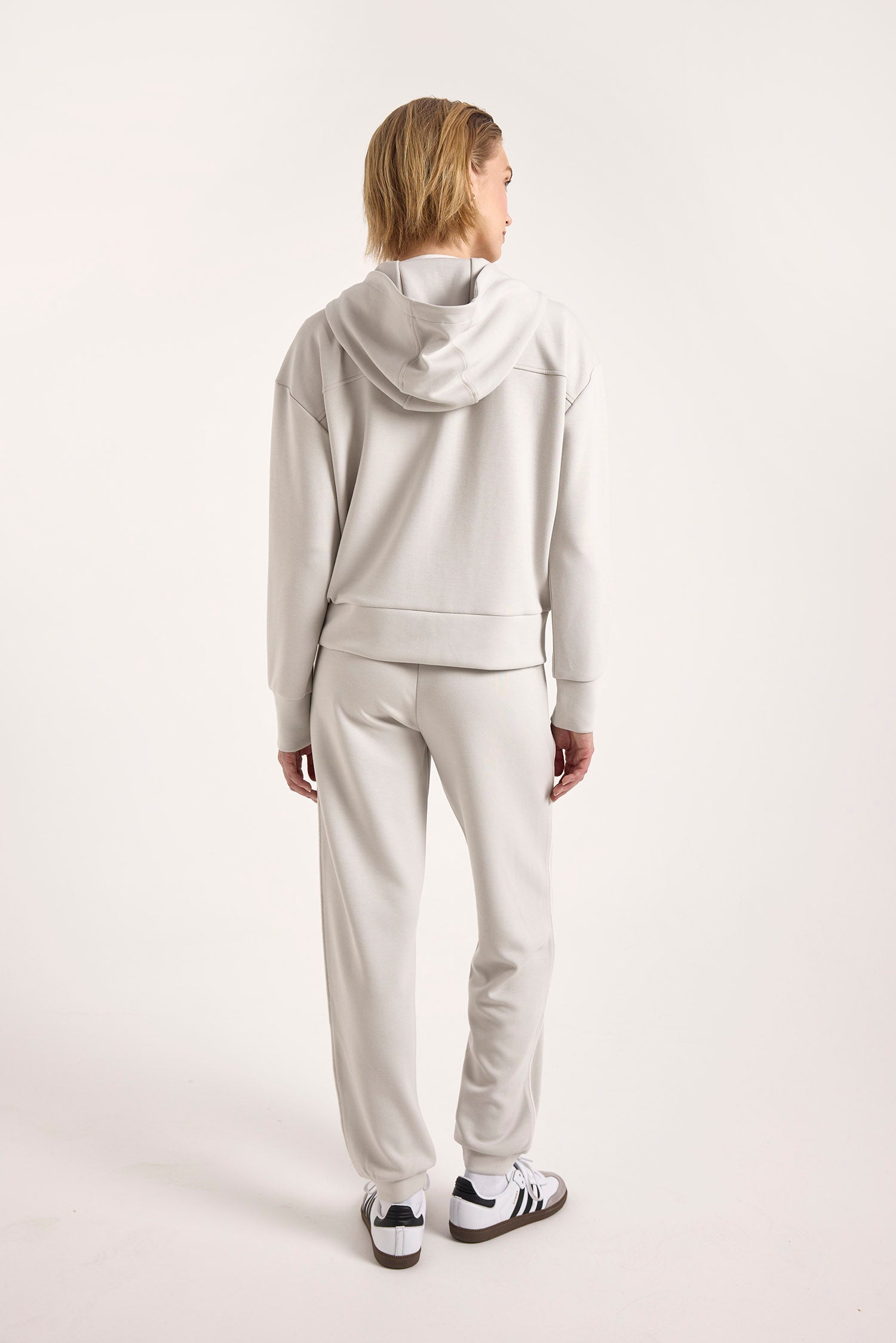 PATCH POCKET HOODIE