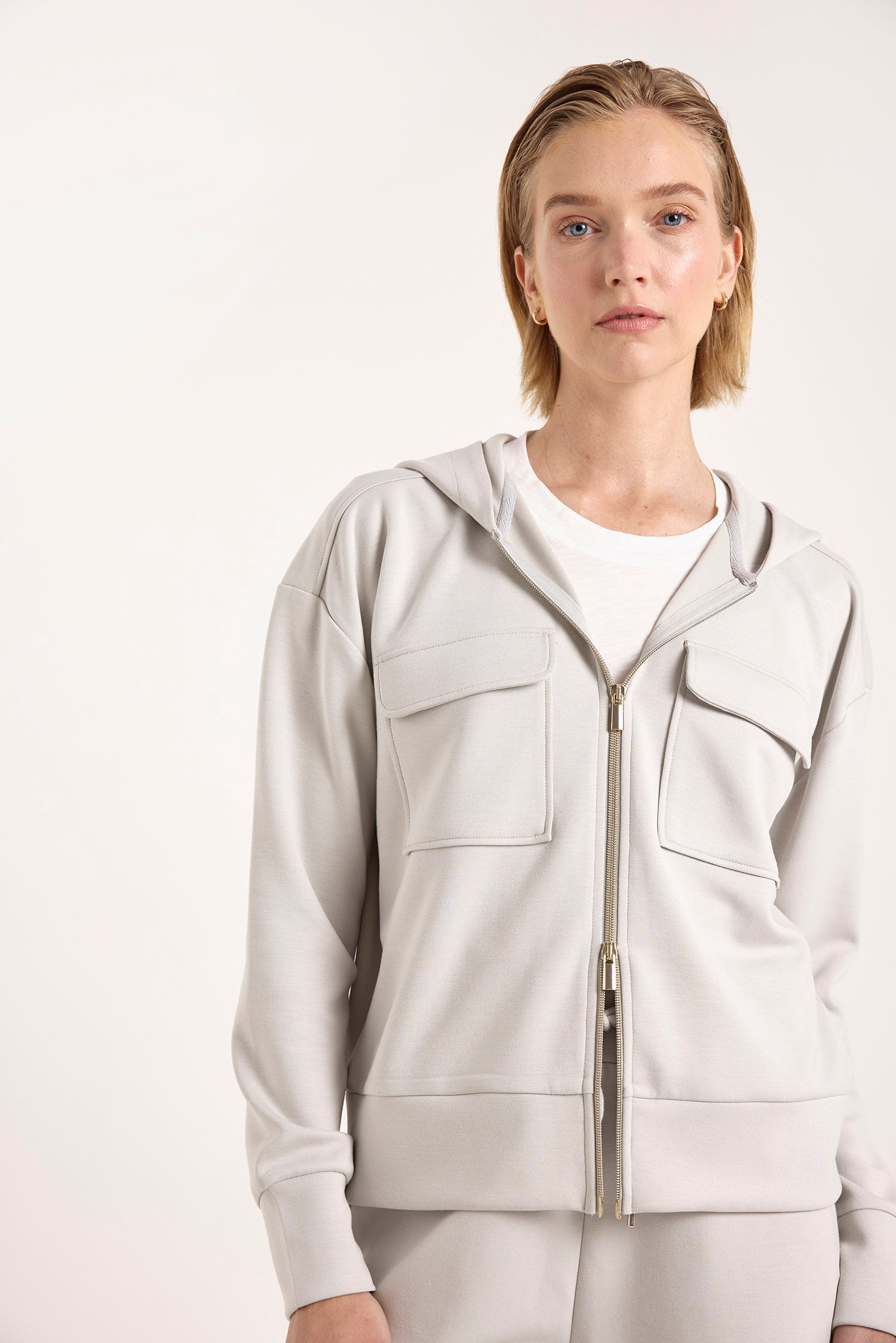 PATCH POCKET HOODIE