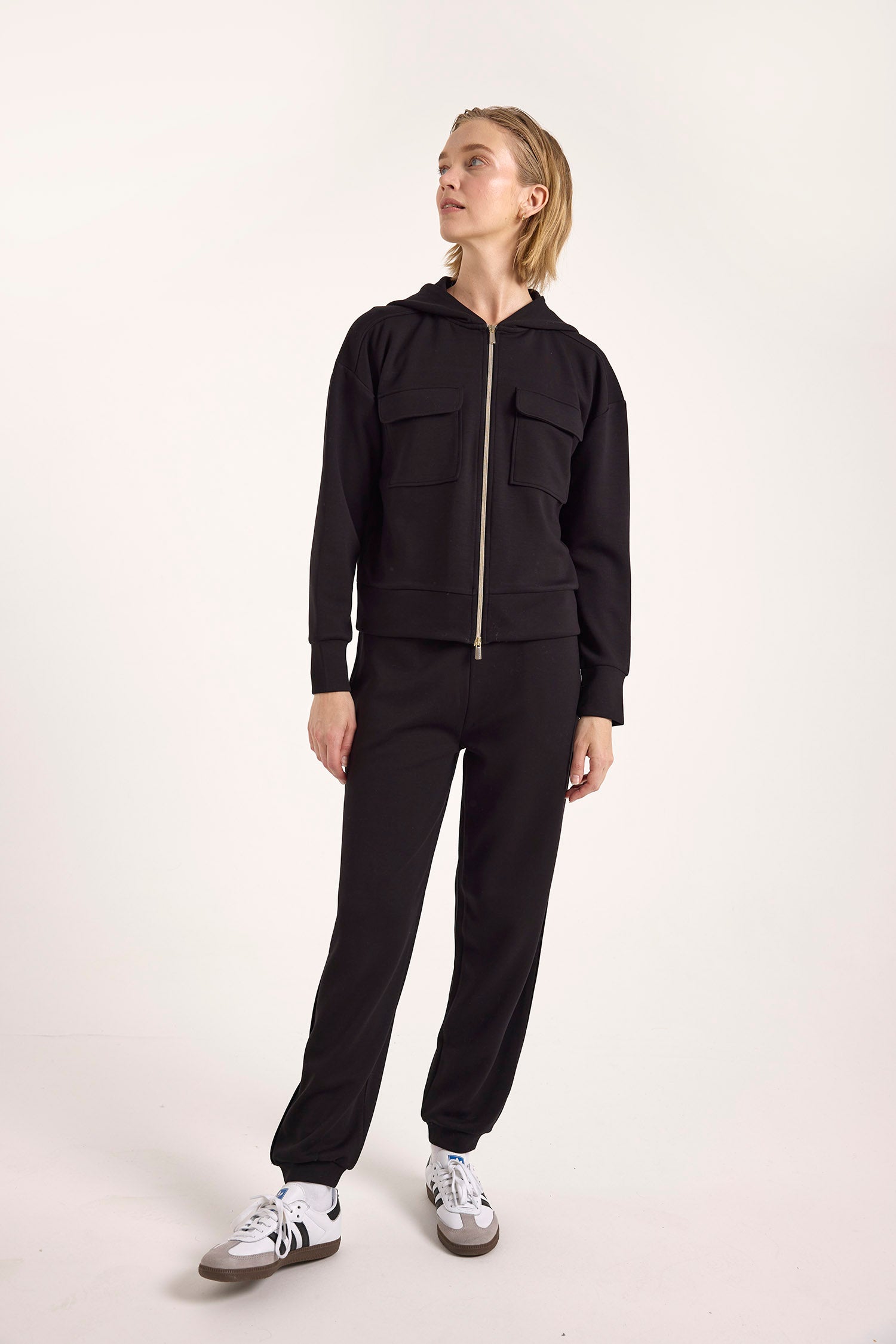 PATCH POCKET HOODIE