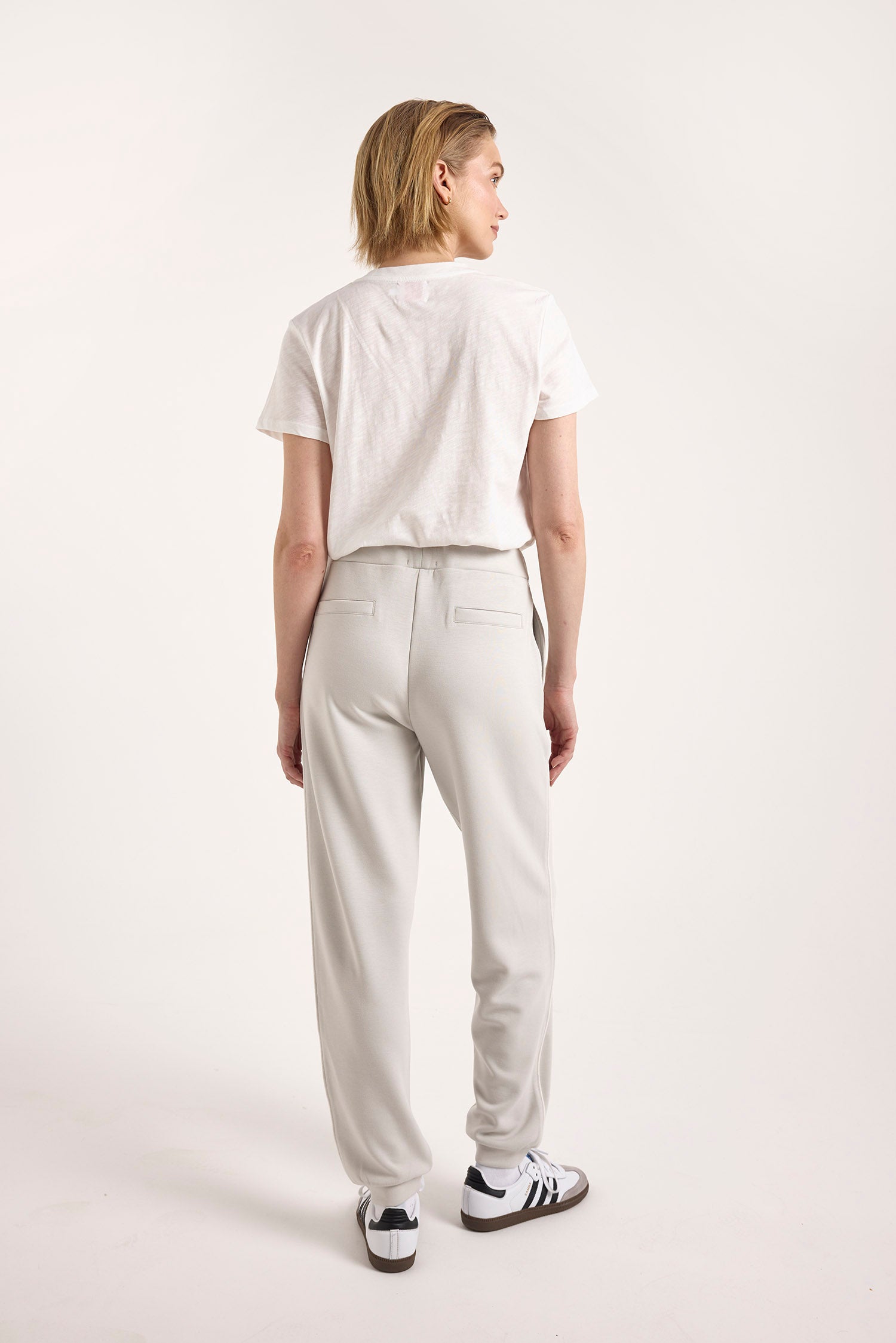 PIPING DETAIL CUFFED JOGGER