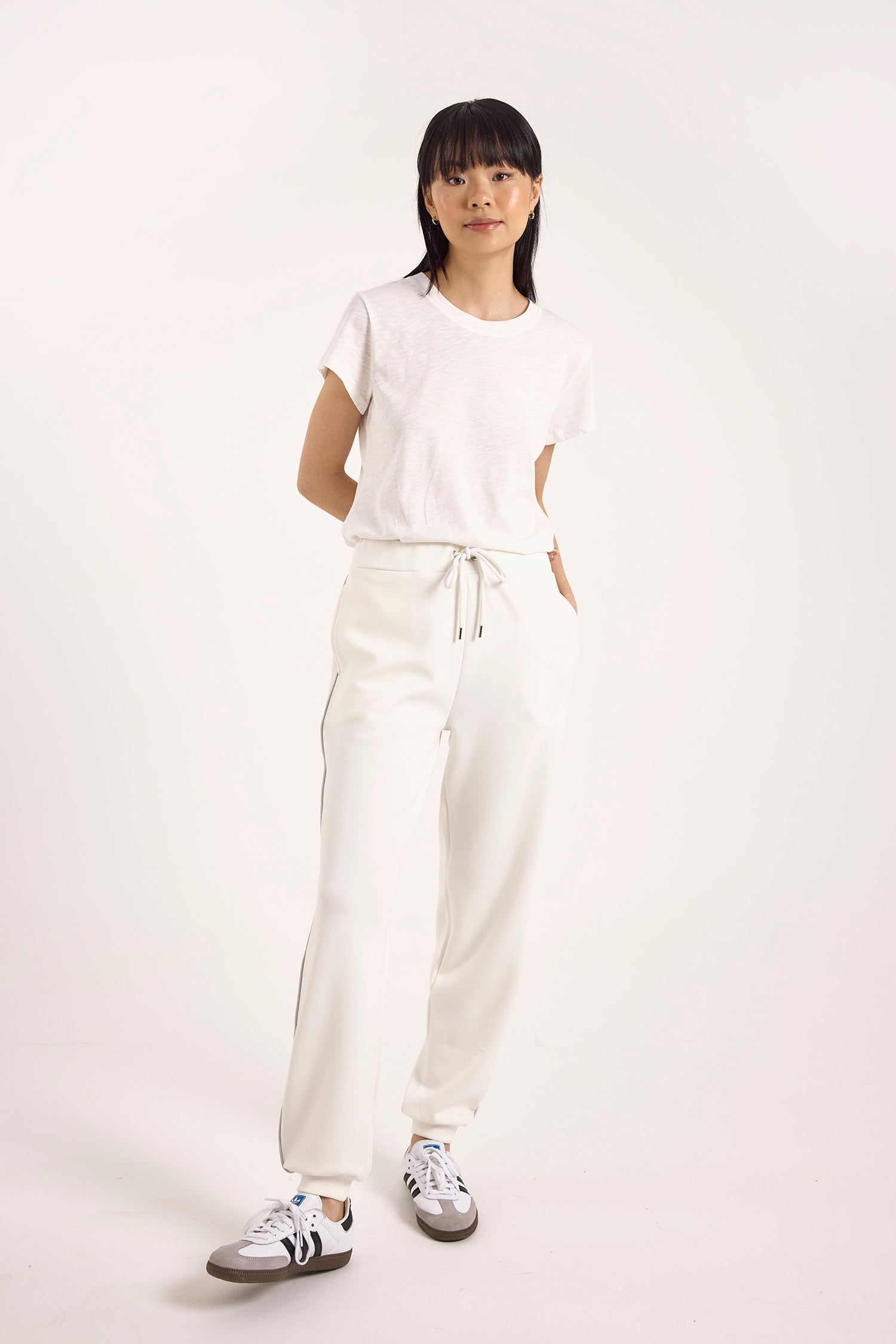 PIPING DETAIL CUFFED JOGGER