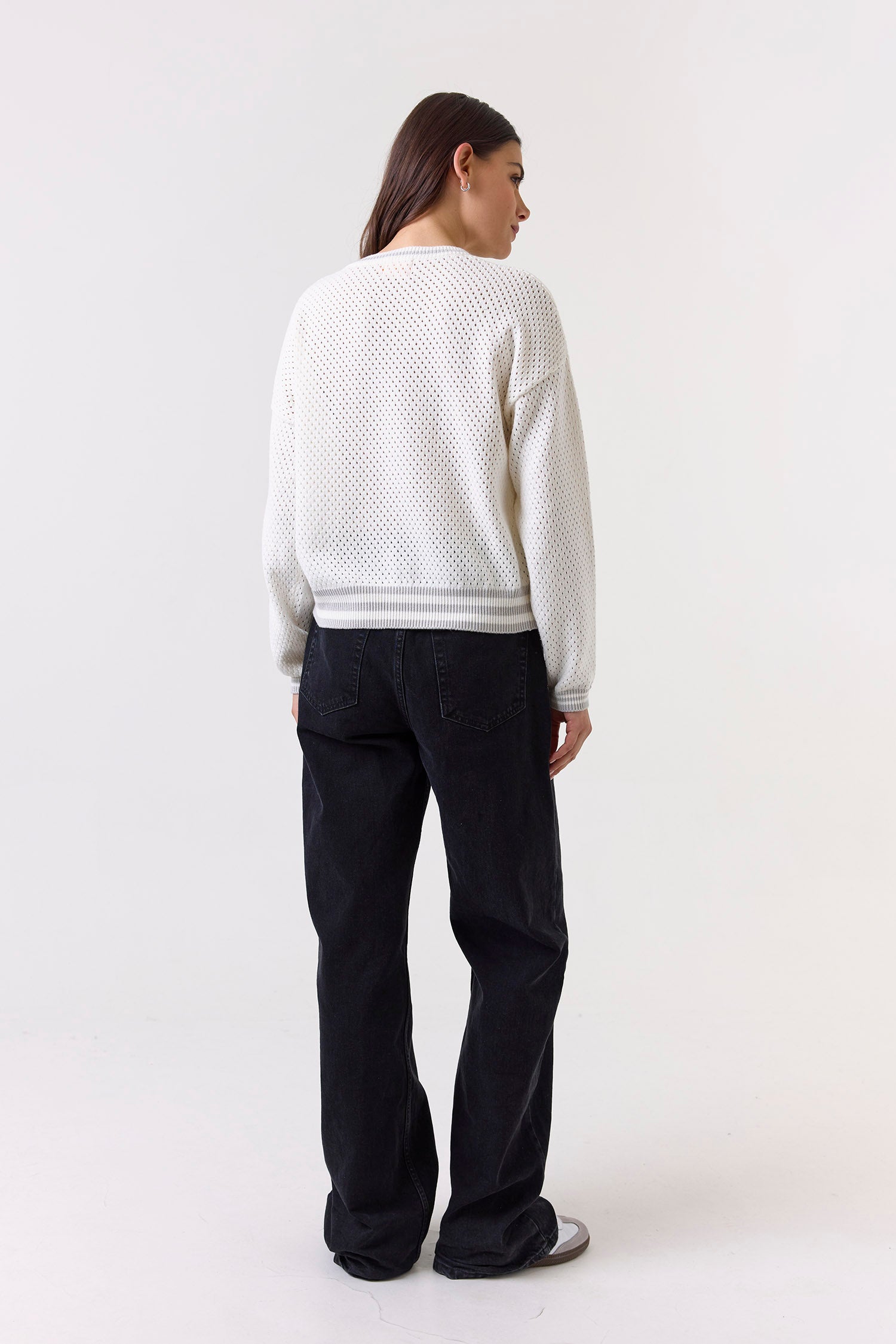 GEO MOCK NECK
