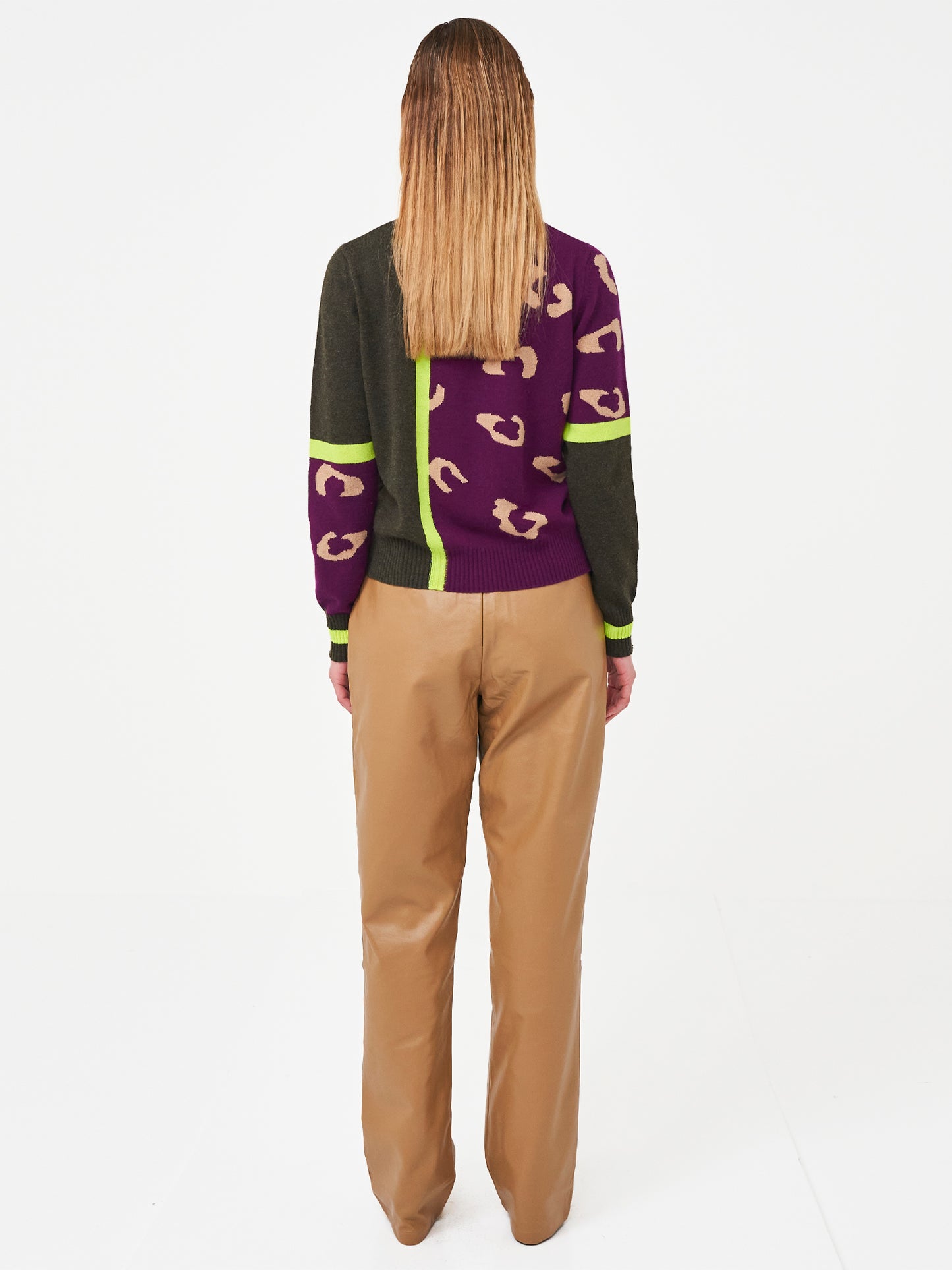 Wild Casi Jumper
