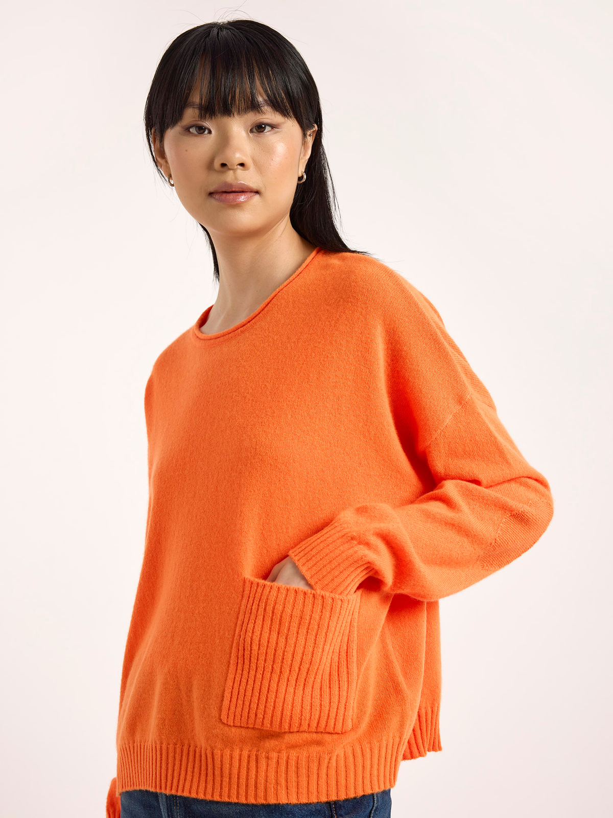 Piper Rib Detail Pocket Cashmere Crew