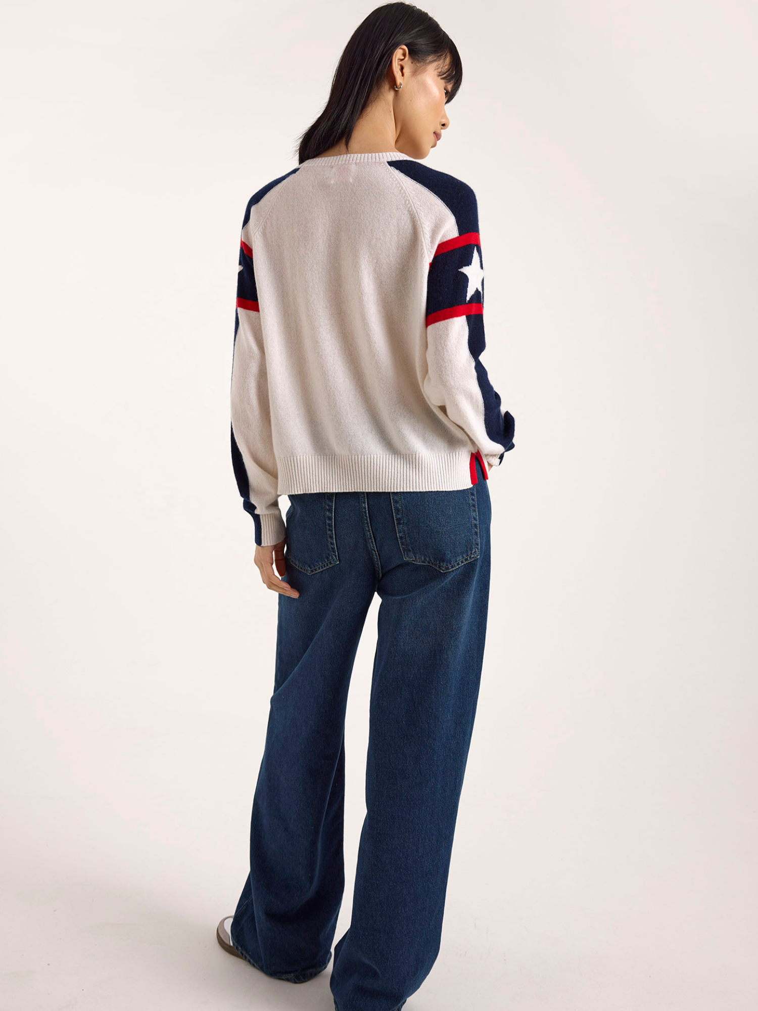 Après Ski Club Cashmere Crew Neck Jumper