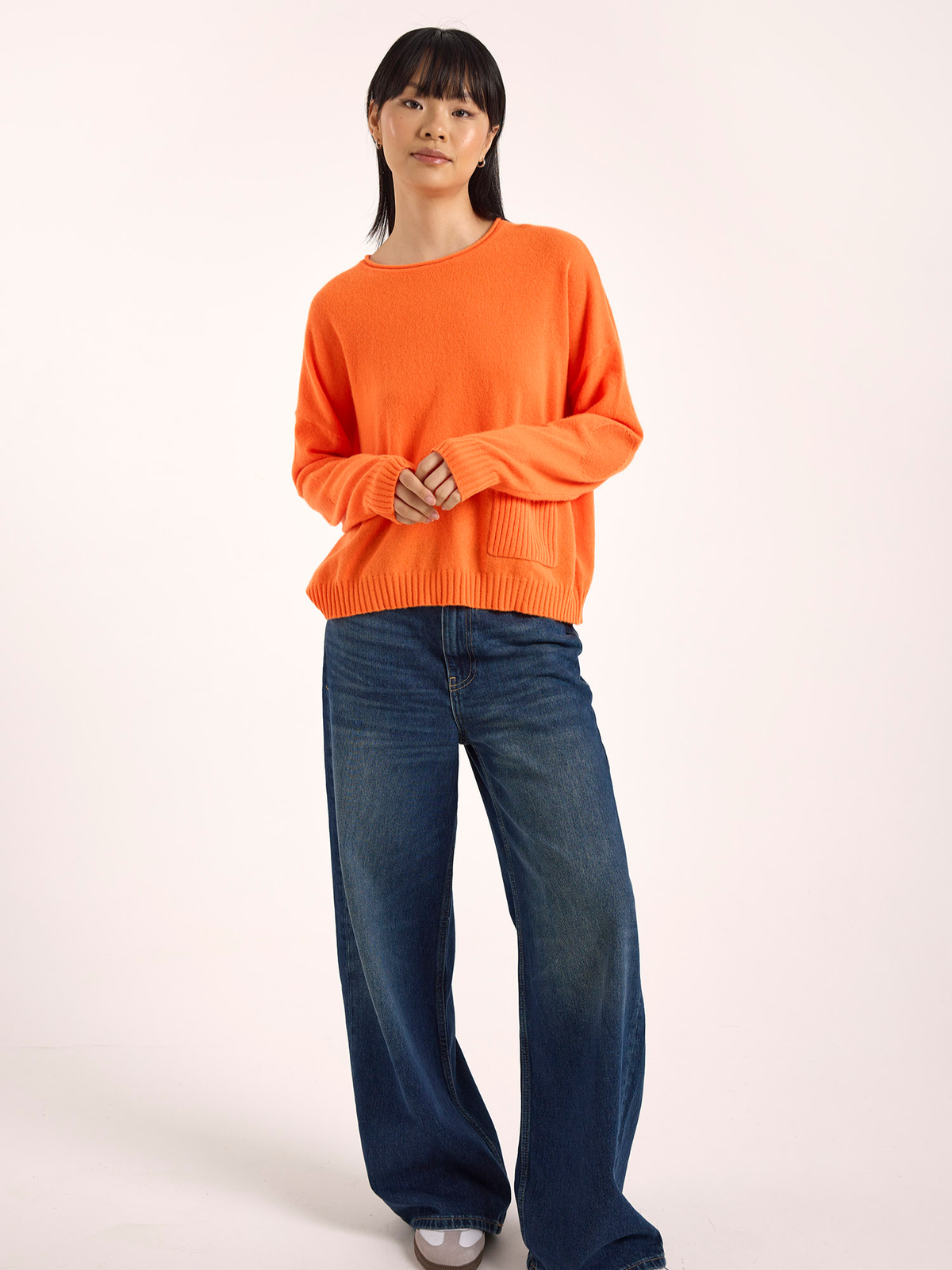 Piper Rib Detail Pocket Cashmere Crew