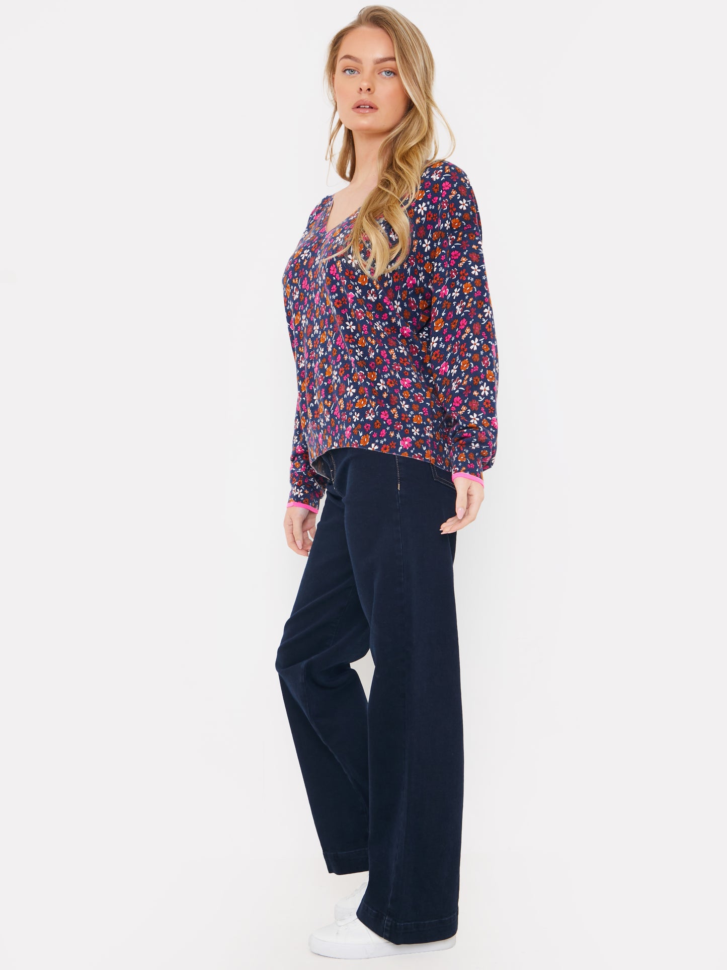 Ditsy Floral V Neck Jumper