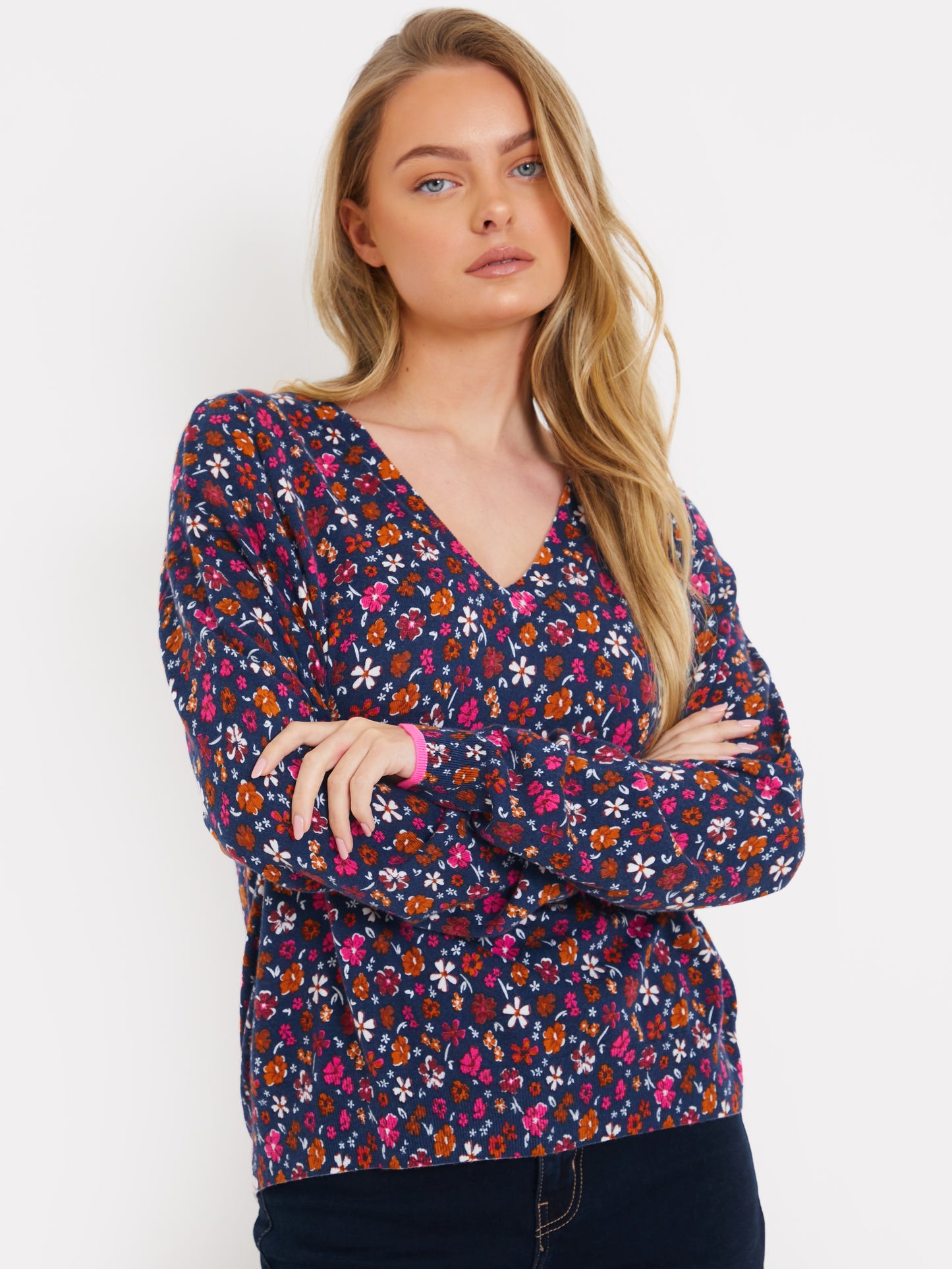 Ditsy Floral V Neck Jumper