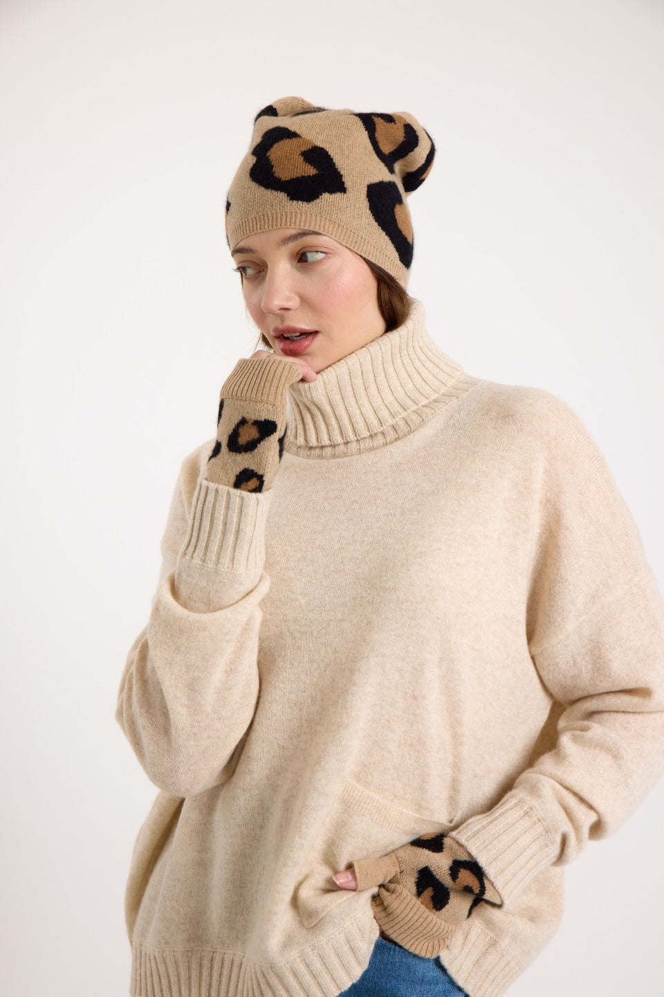 Animal Cashmere Wrist Warmers