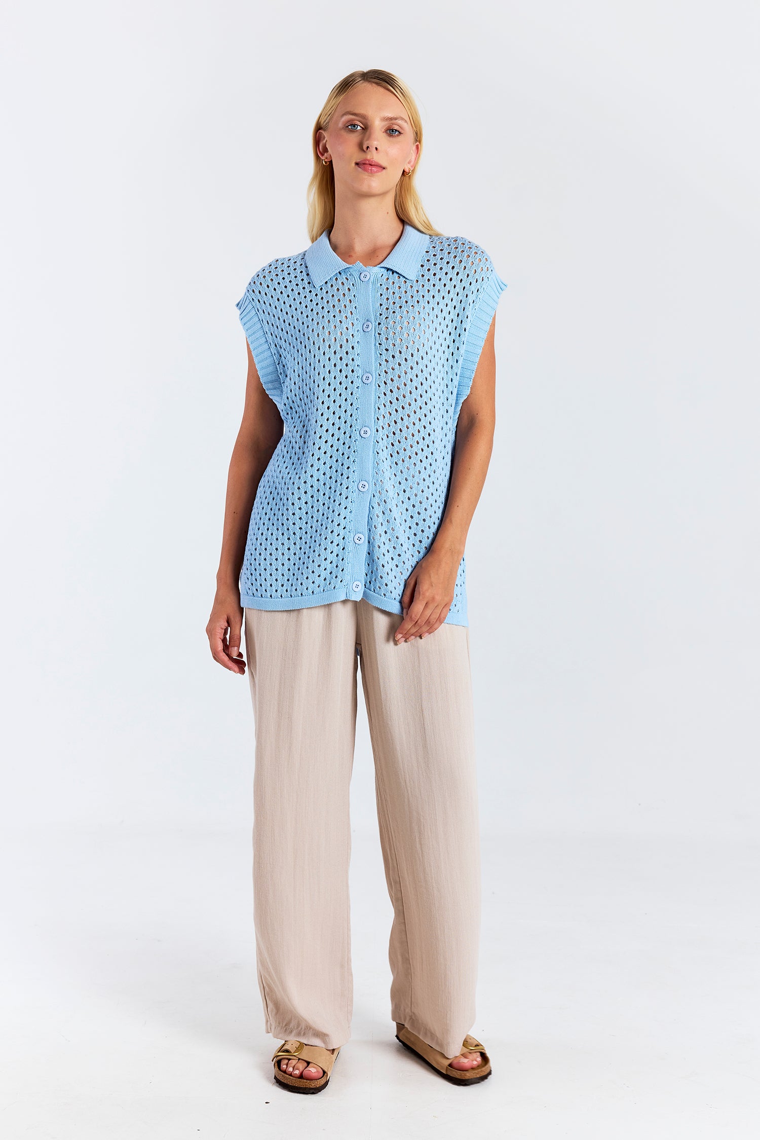 POINTELLE SLEEVELESS SHIRT