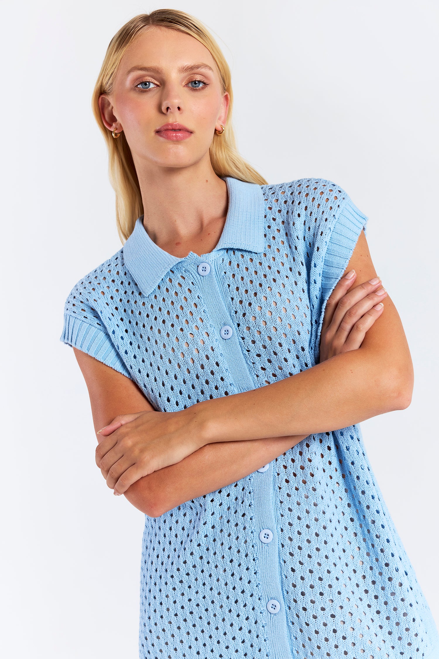 POINTELLE SLEEVELESS SHIRT