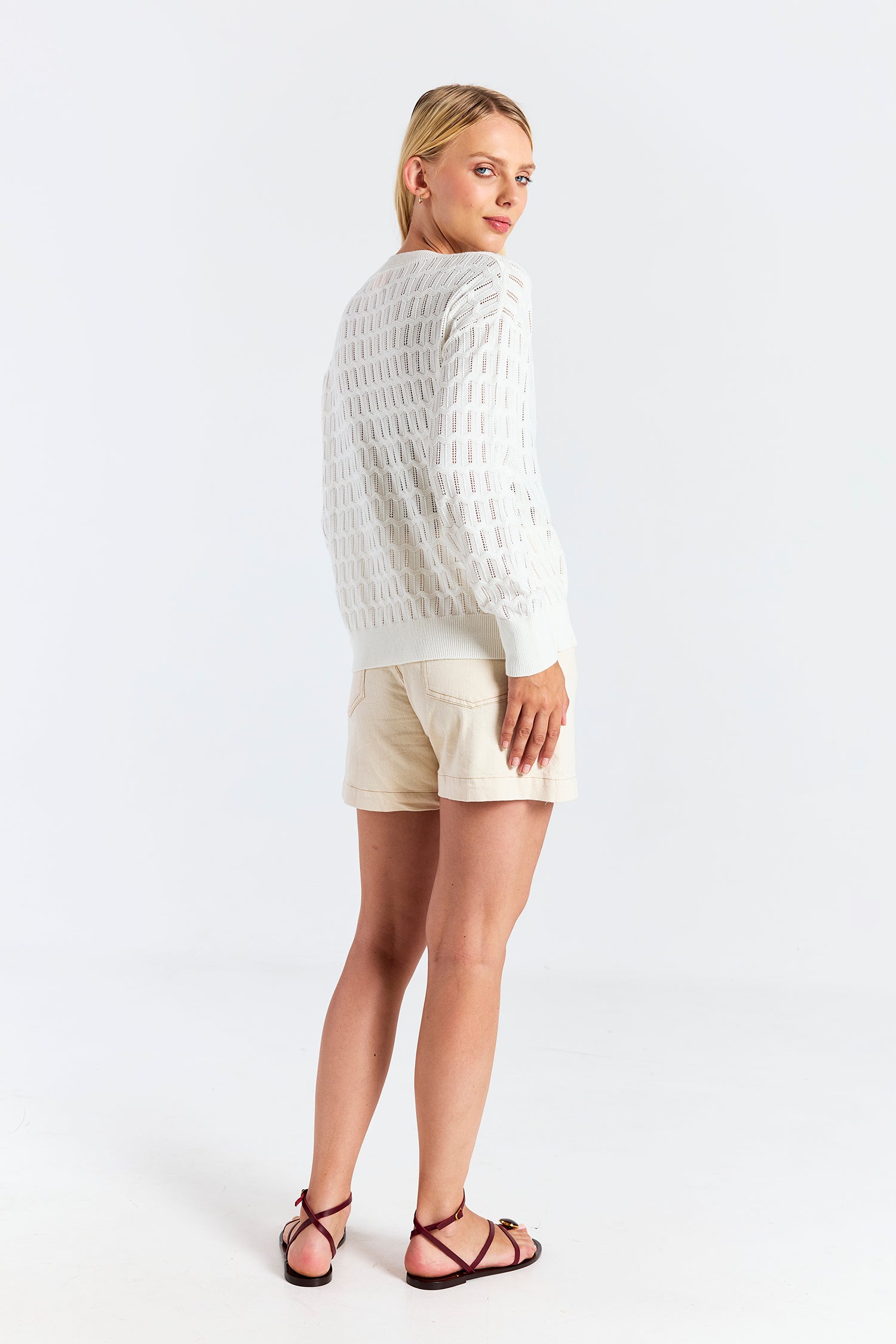 SCALLOP TRIM PRETTY CARDI