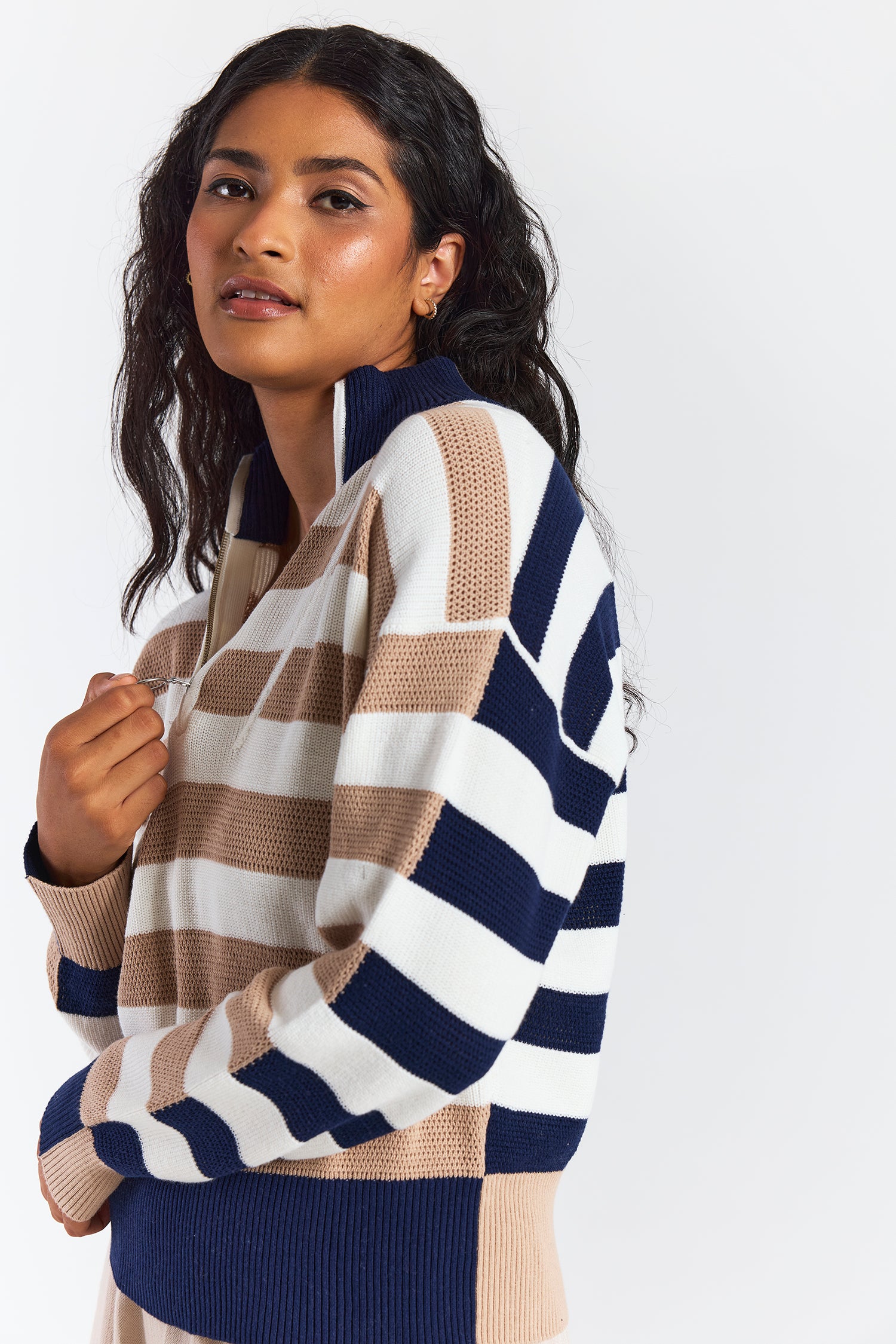 MESH STRIPE HALF ZIP