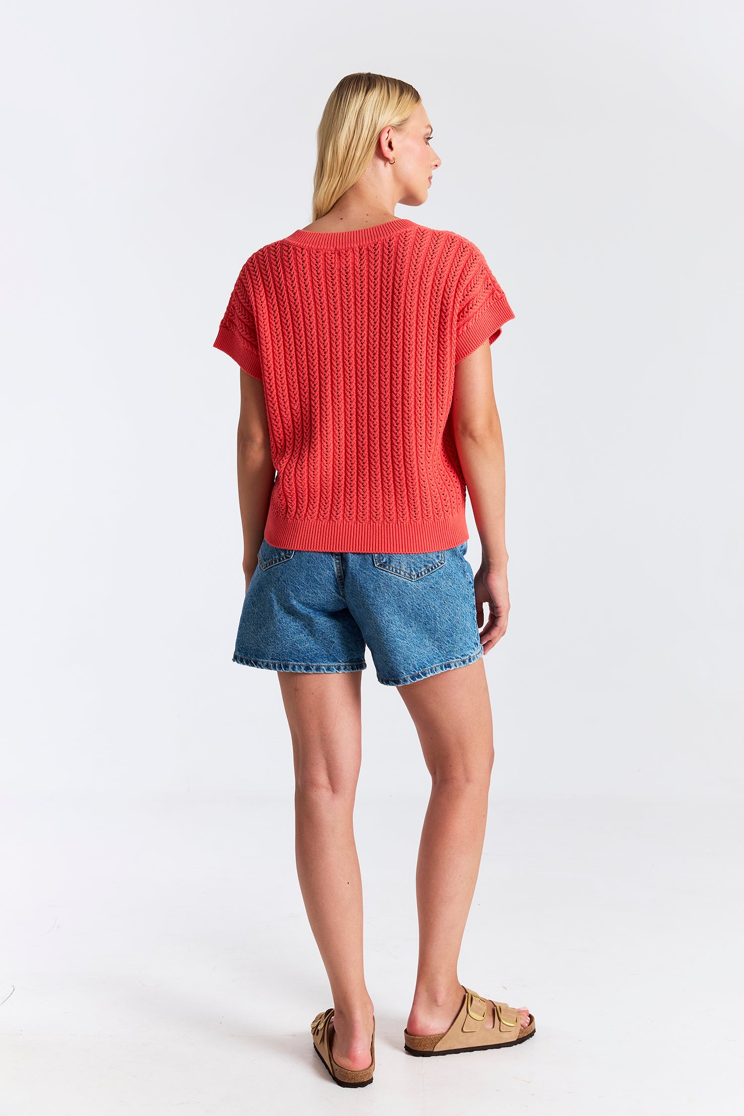 SPRING STITCH TEE