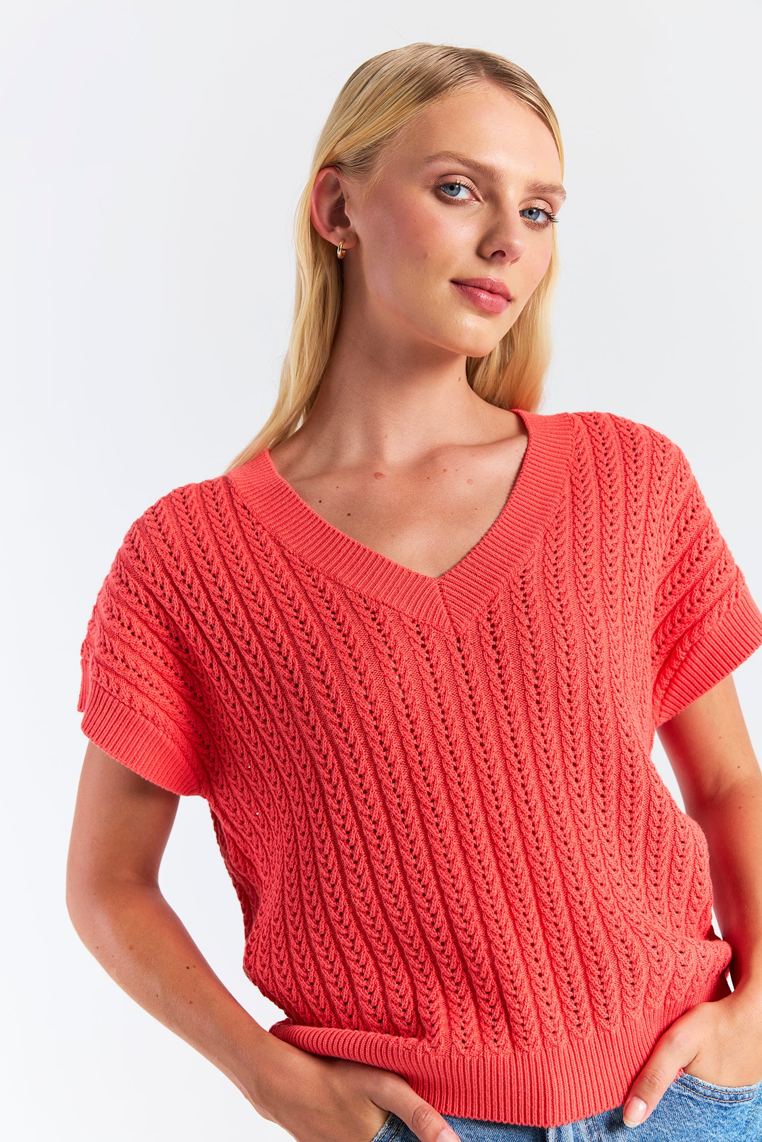 SPRING STITCH TEE