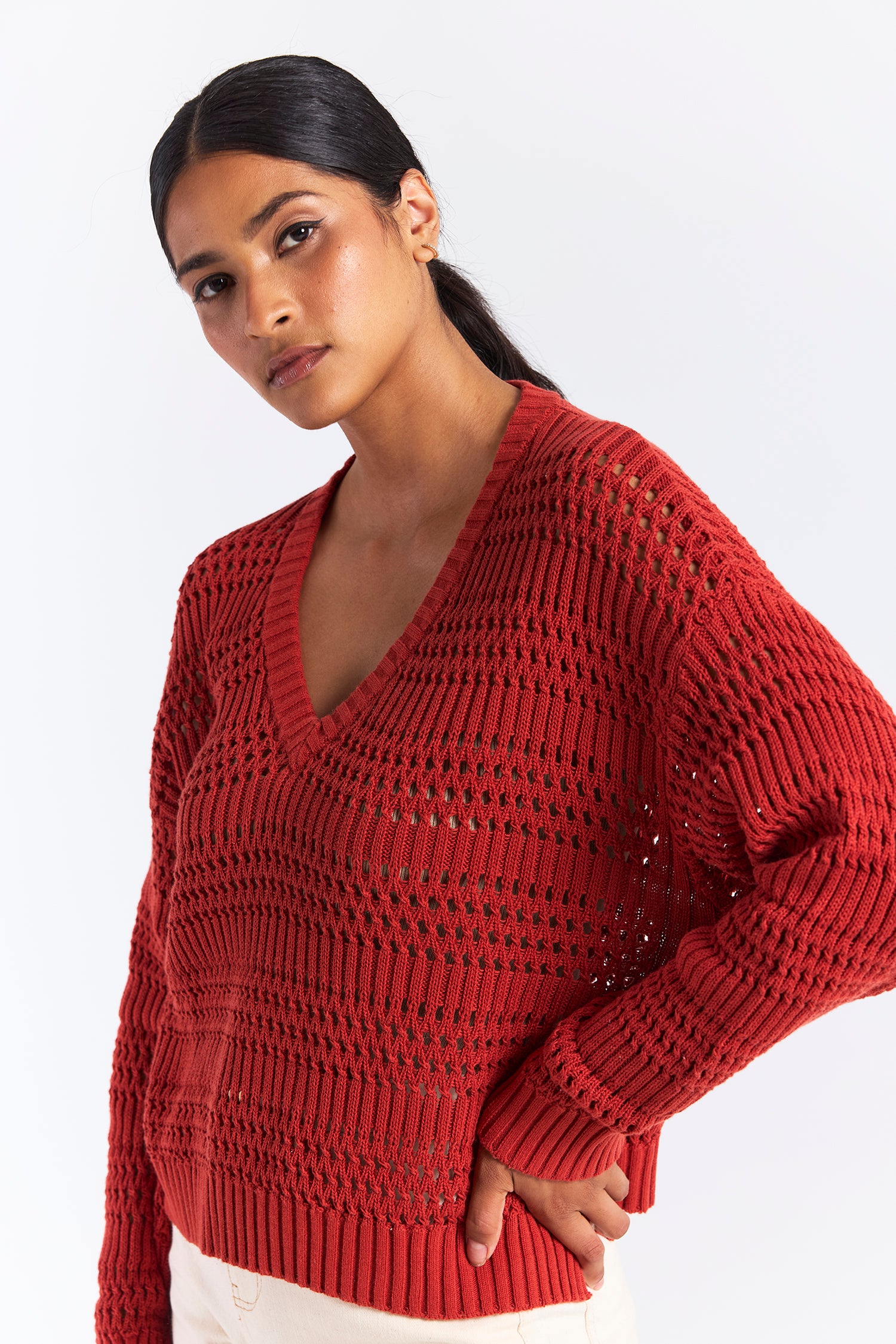 SARAH STITCH CROPPED V
