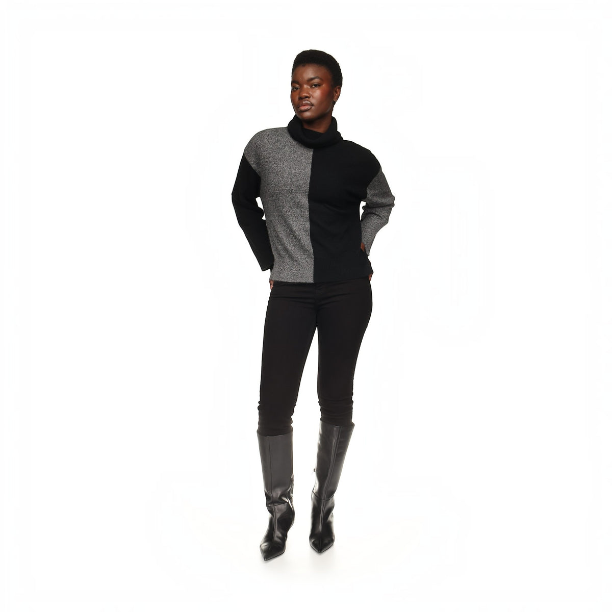 ENCHANTRESS ROLL NECK