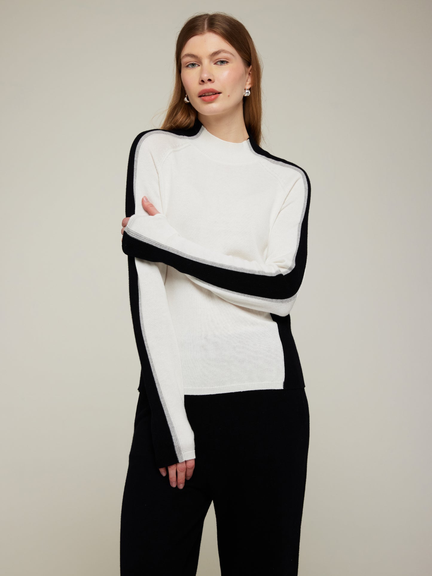 Alpine Panel Funnel Neck