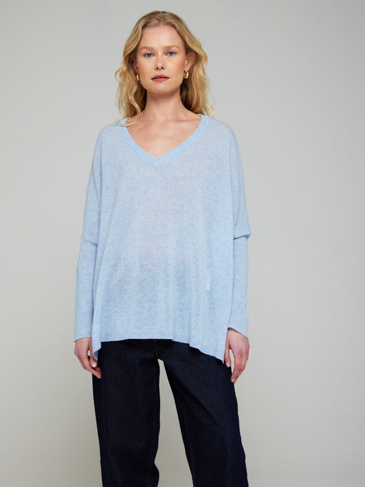 Charlotte Lightweight Cashmere V-Neck