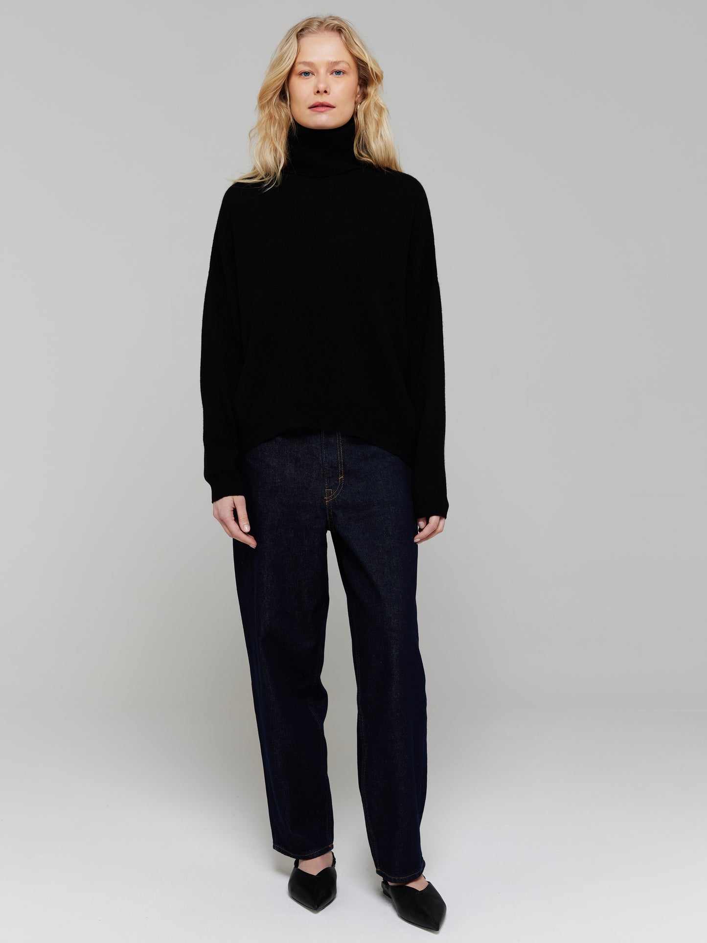 Susie Cashmere Roll Neck