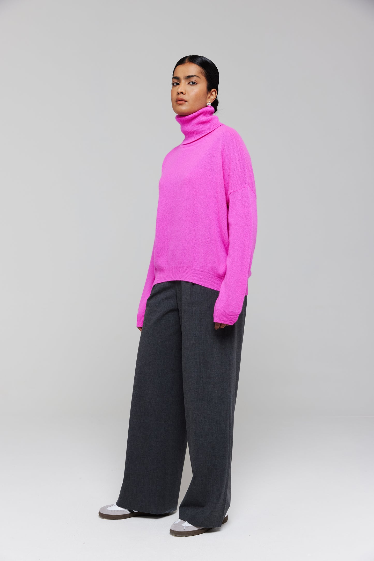 Susie Cashmere Roll Neck