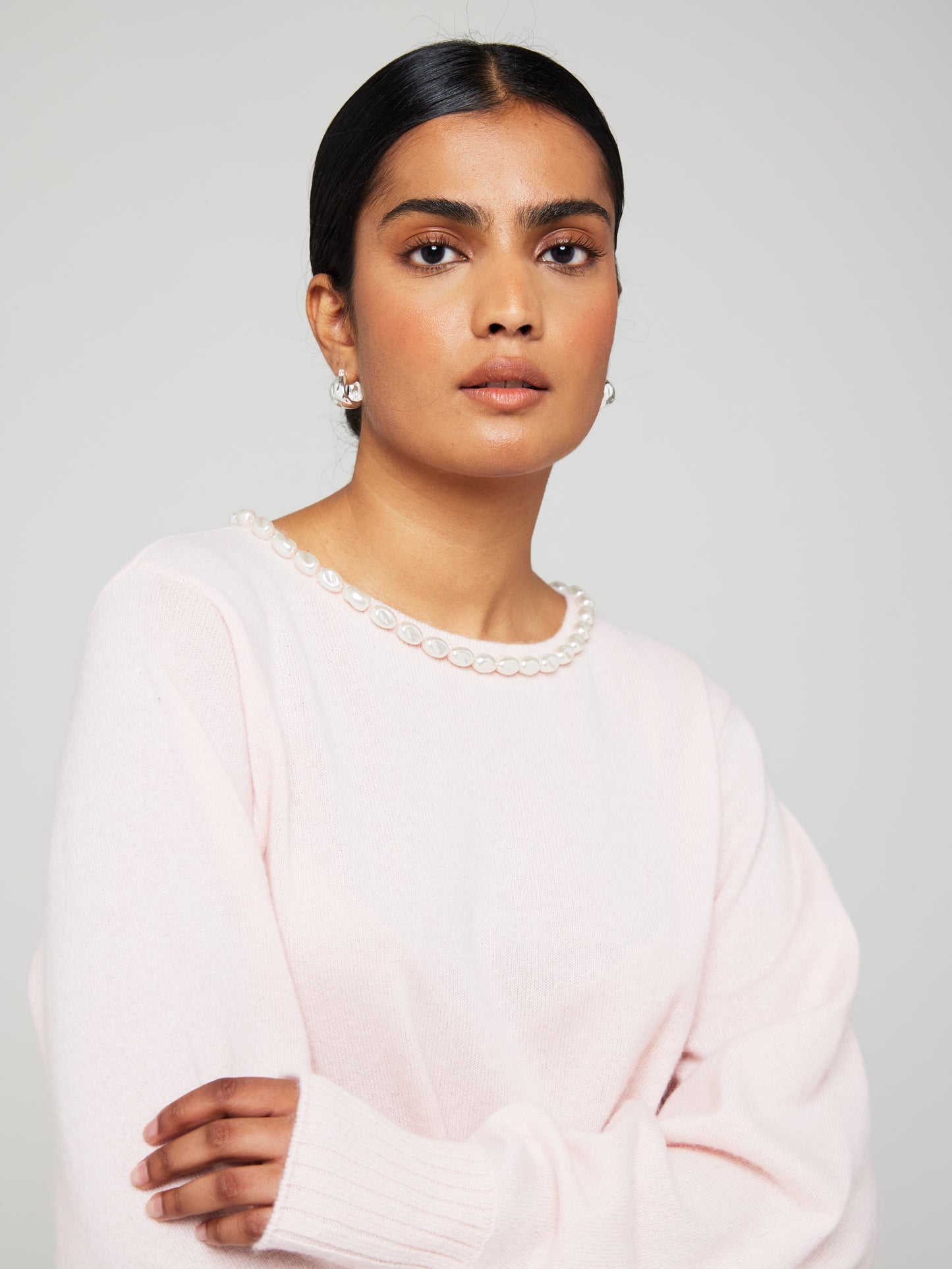 Pearl Cashmere Round Neck