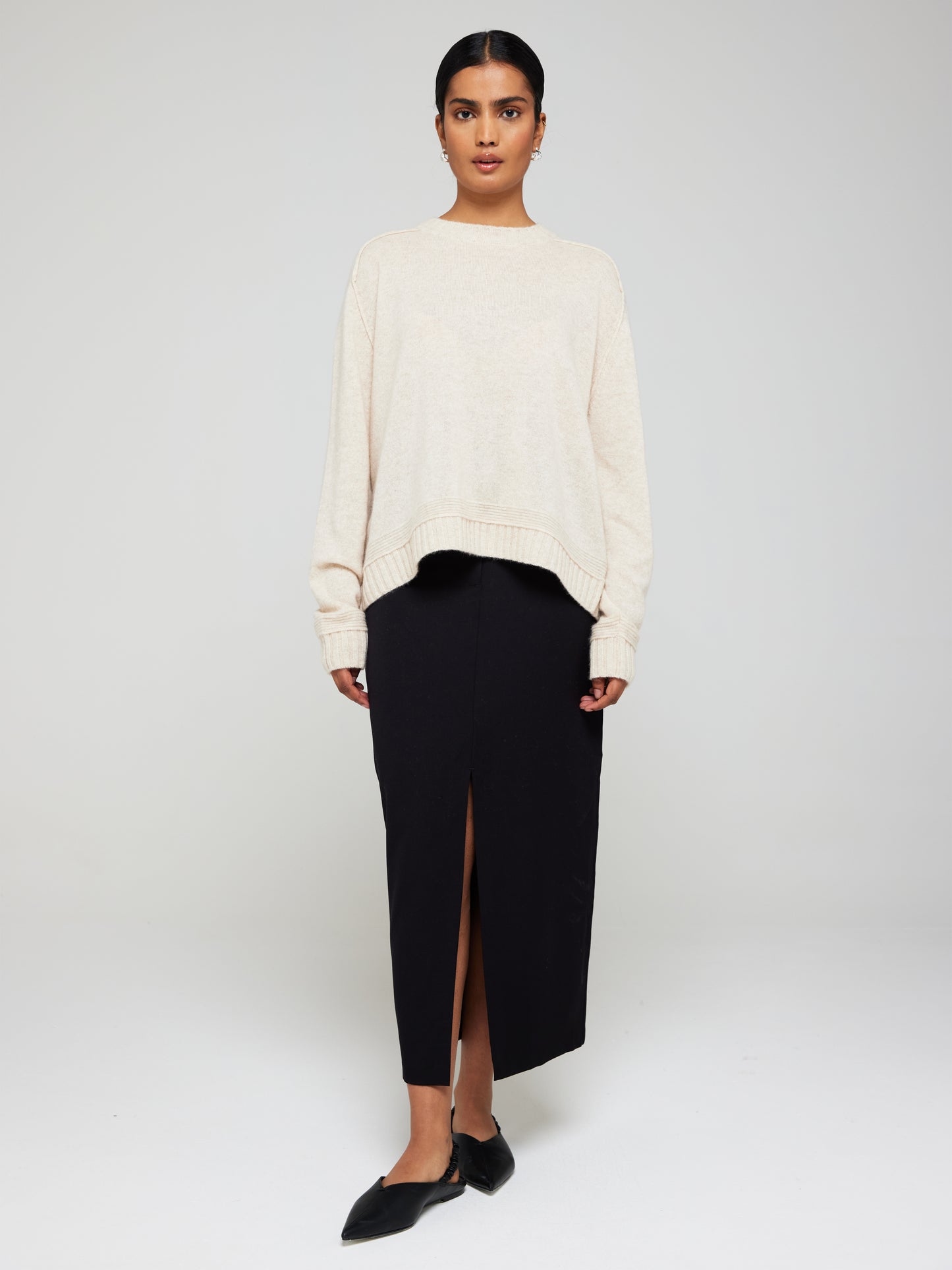 Bonnie Boxy Cashmere Crew Neck