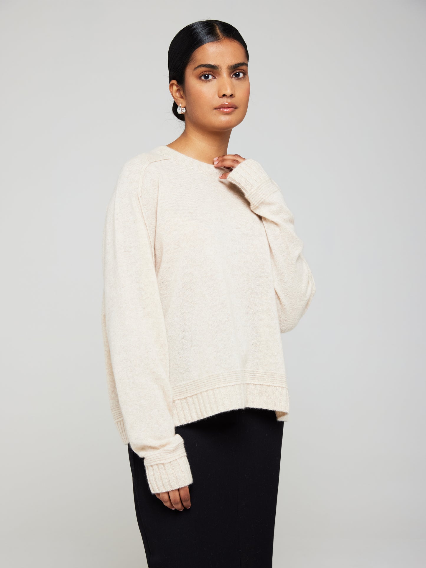 Bonnie Boxy Cashmere Crew Neck