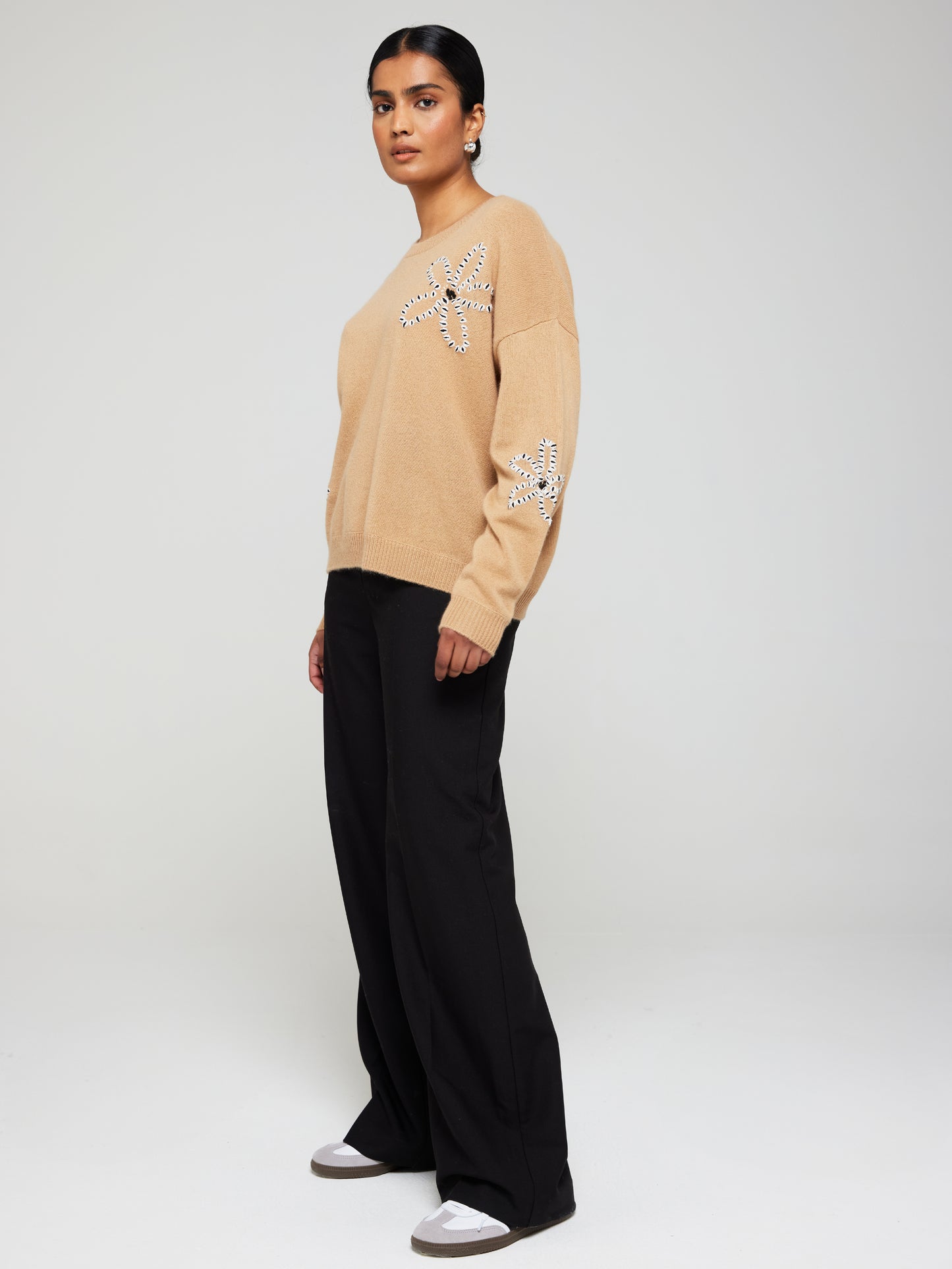 Camilla Flower Cashmere Crew Neck