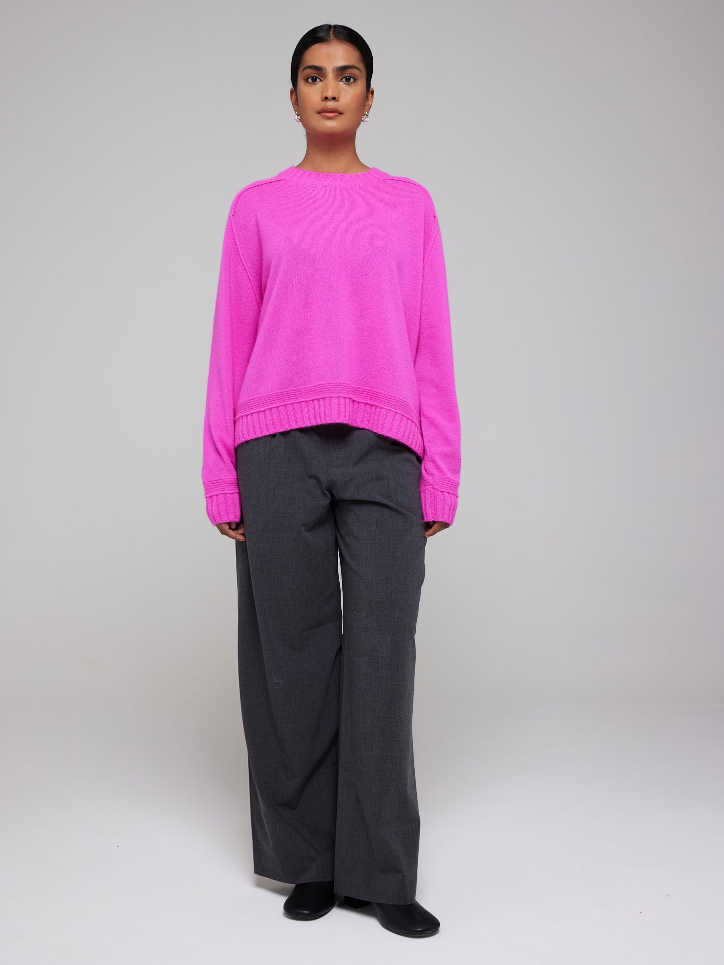 Bonnie Boxy Cashmere Crew Neck