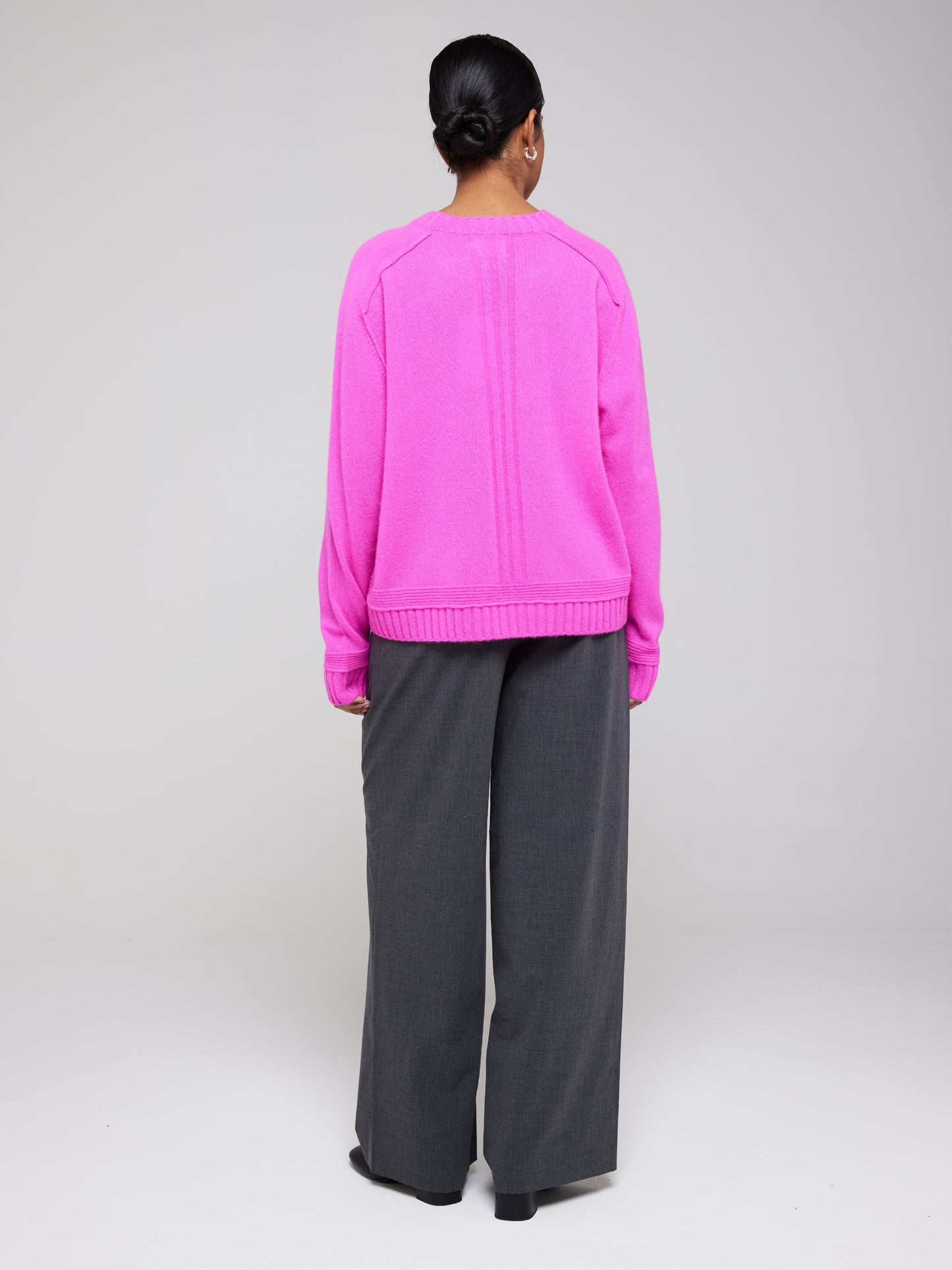 Bonnie Boxy Cashmere Crew Neck