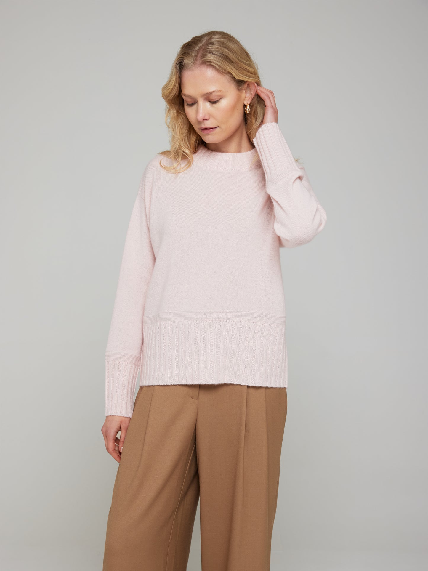 Effie Cashmere Crew Neck