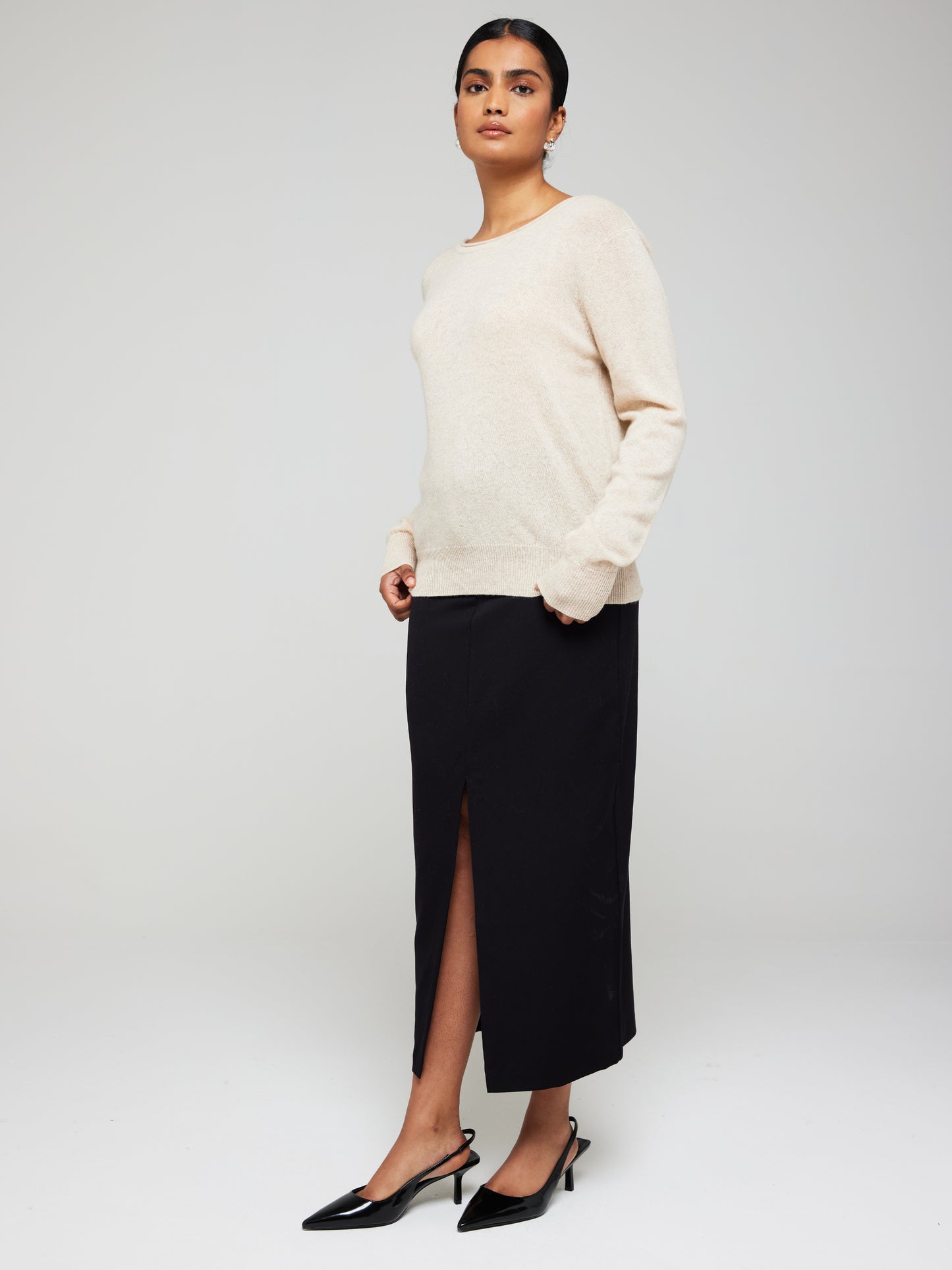 Beaulah Button Back Cashmere Crew Neck