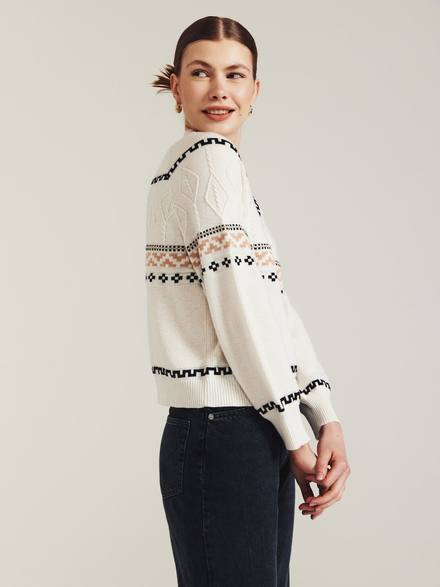 Cable Knit Geo High Neck