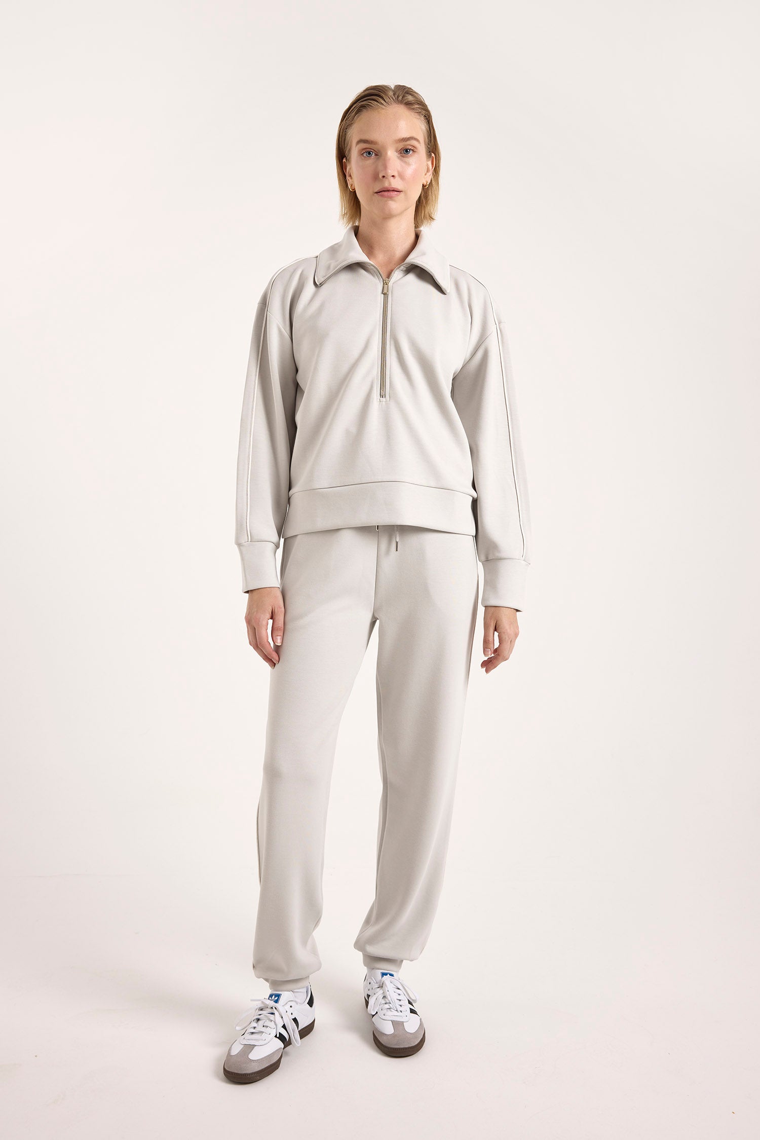 PIPING DETAIL HALF ZIP