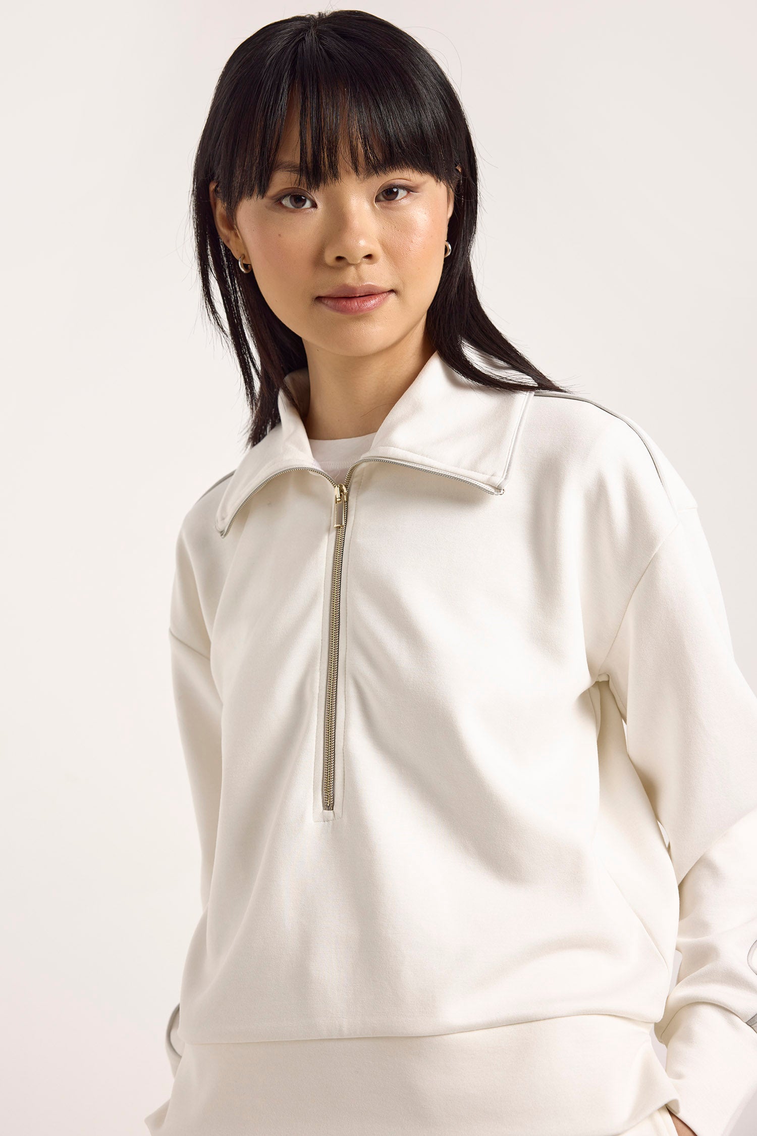 PIPING DETAIL HALF ZIP