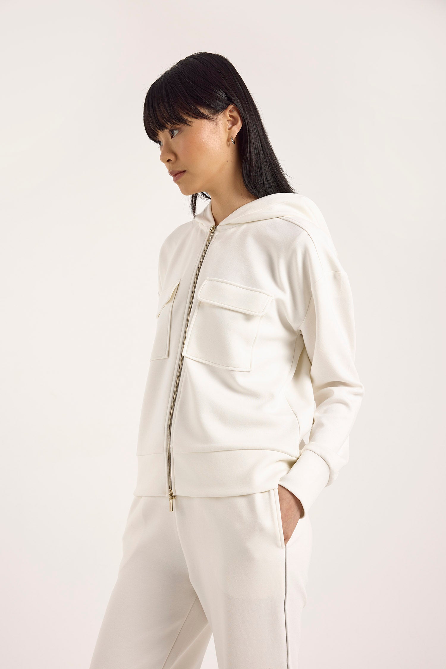 PATCH POCKET HOODIE