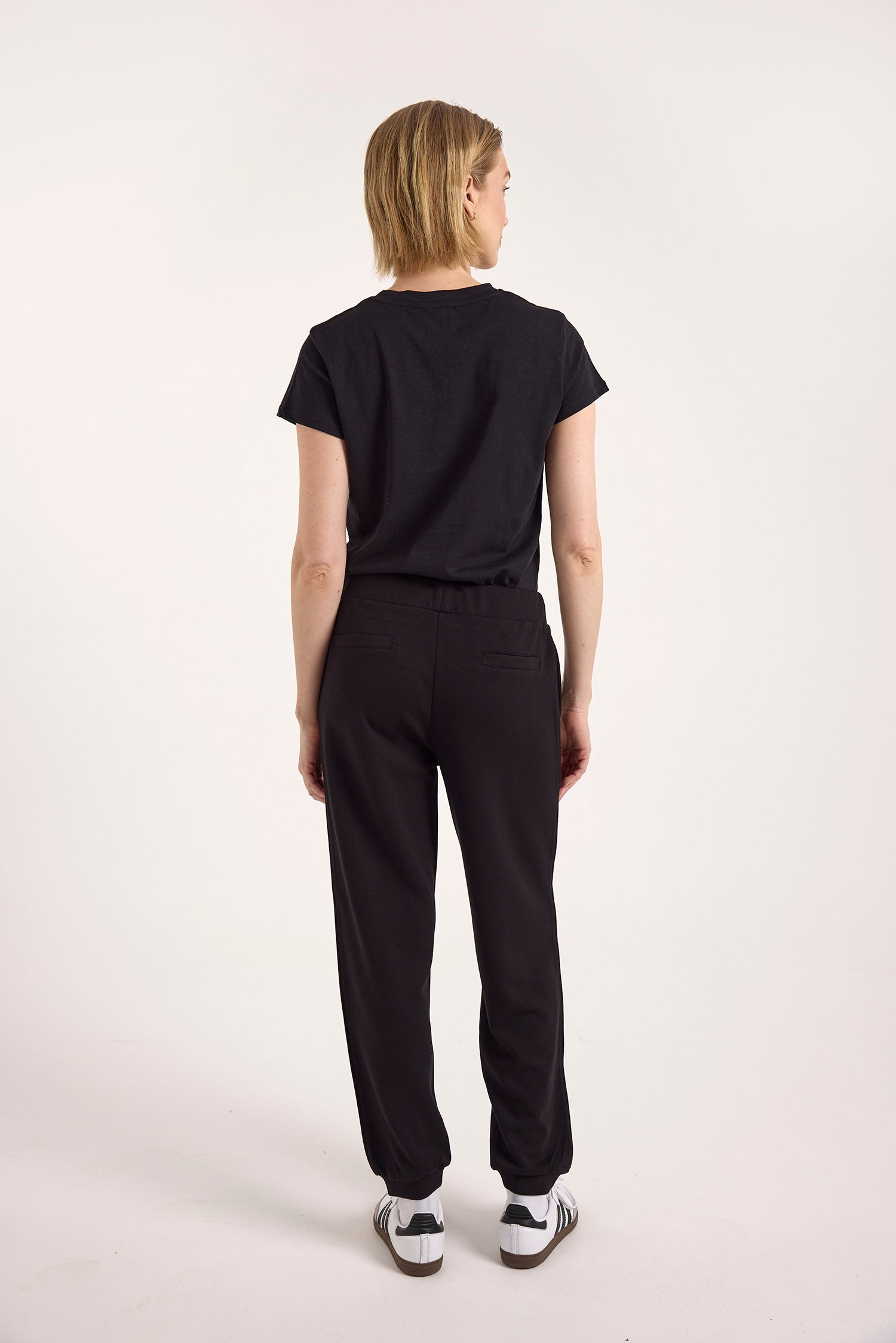 PIPING DETAIL CUFFED JOGGER