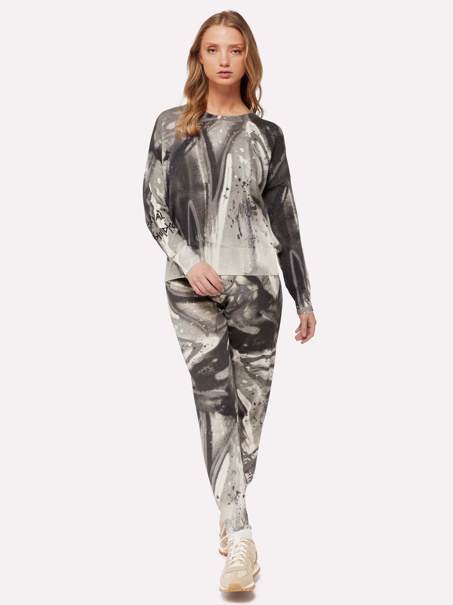 Urban Graffiti Victory Crew Neck Jumper