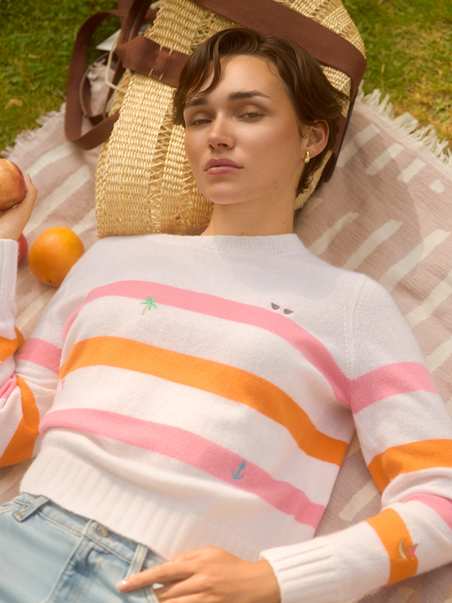 Beach Embroidery Cashmere Crew Neck Jumper