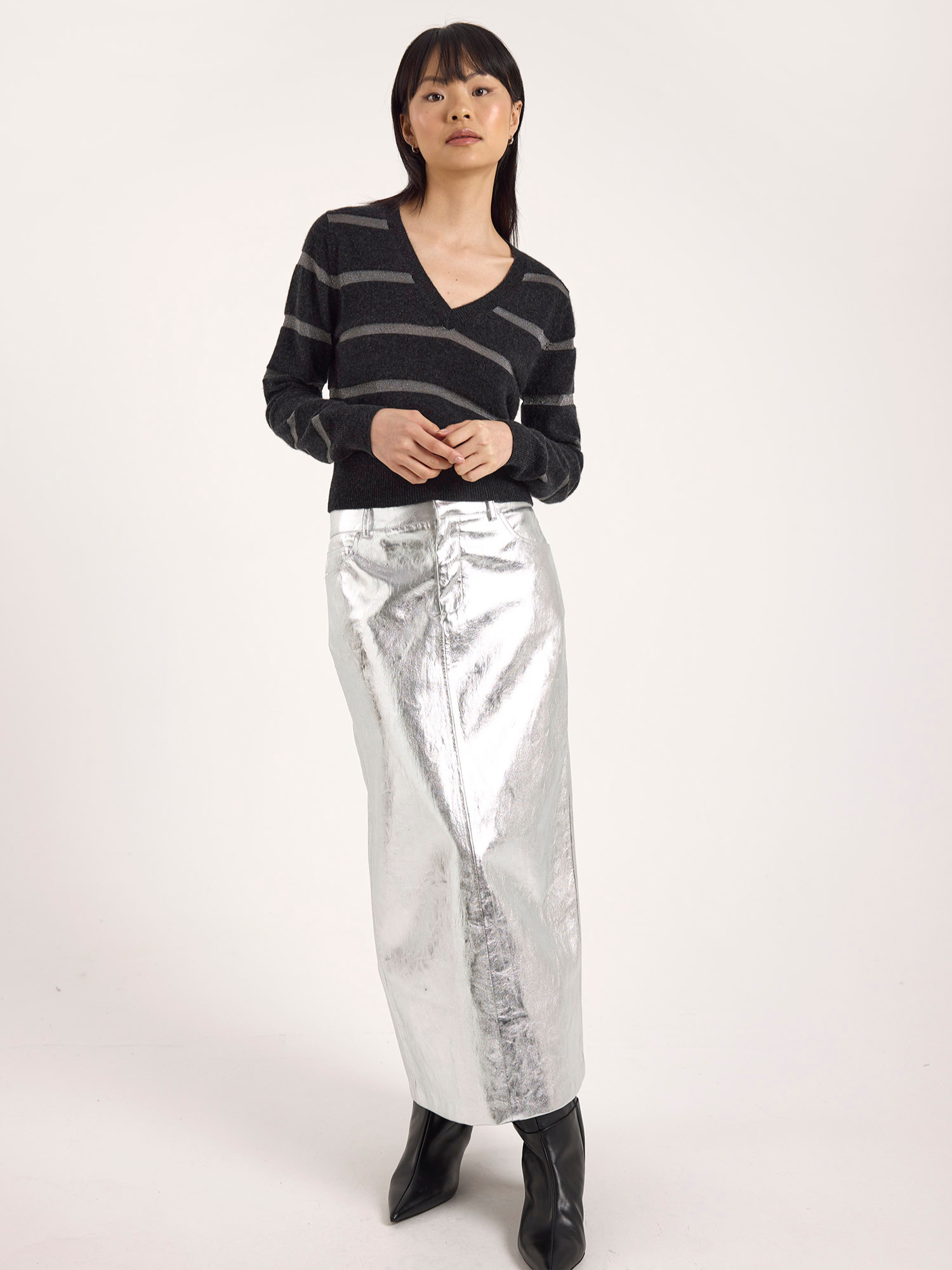 SIMONE LUREX STRIPE V NECK
