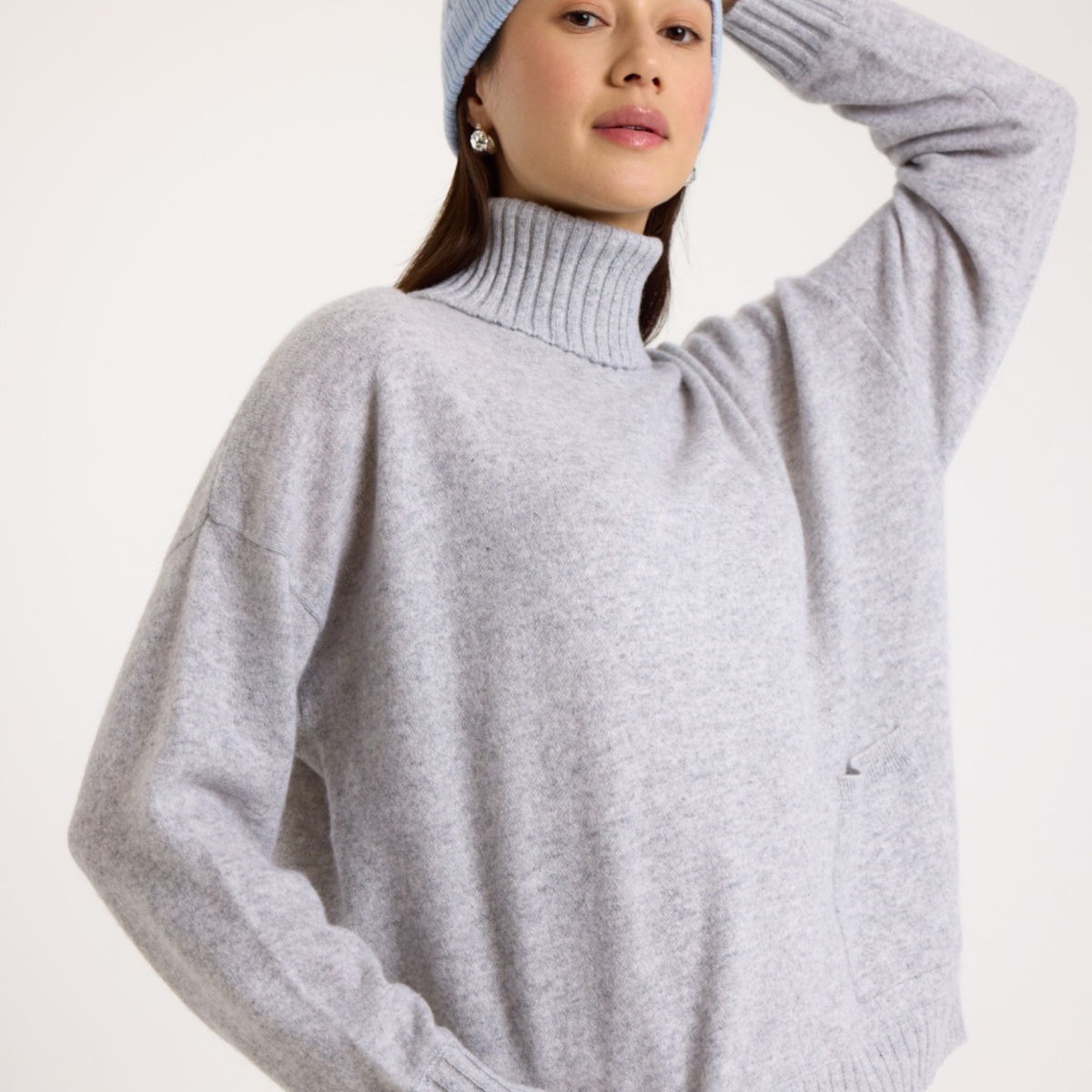 Cable Pom Cashmere Hat