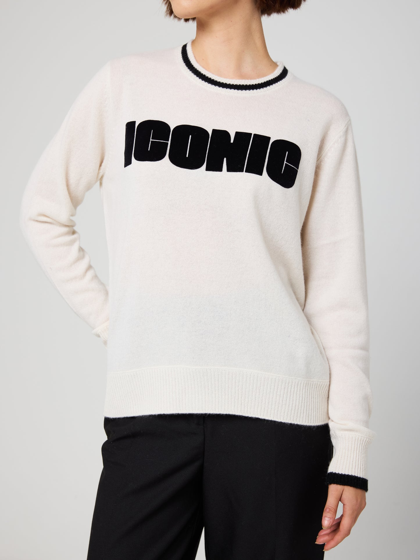 Iconic Slogan Cashmere Crew Neck