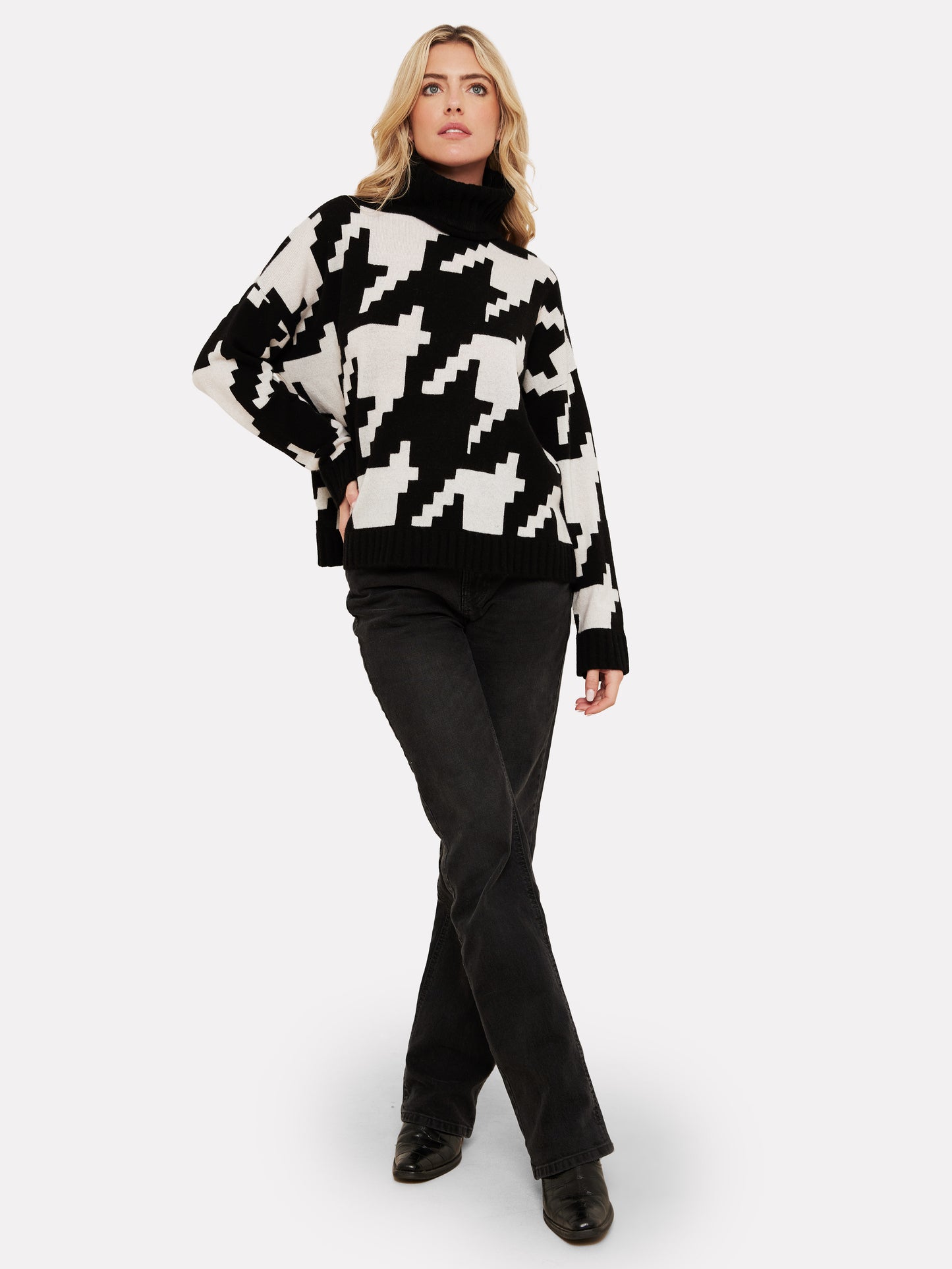 Hayley Houndstooth Cashmere Roll Neck