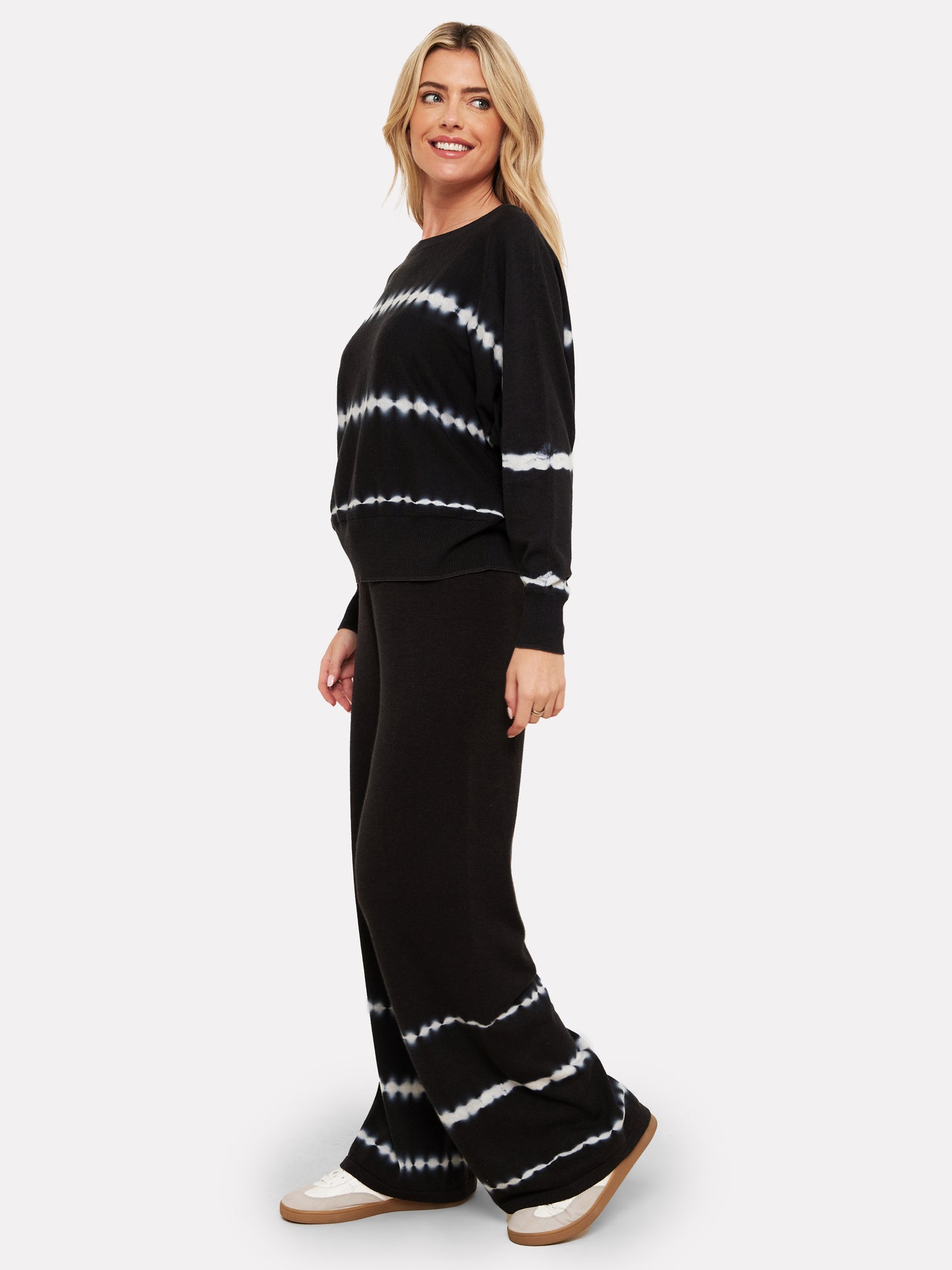 Bleach Stripe Boat Neck Jumper