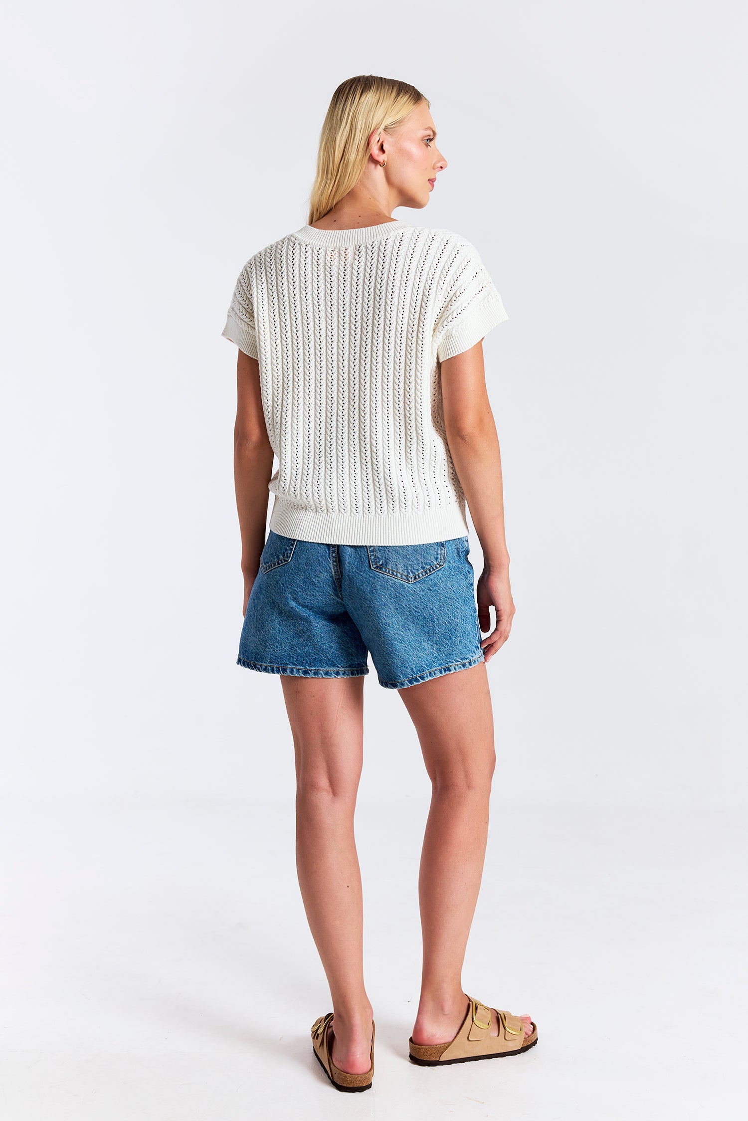 SPRING STITCH TEE