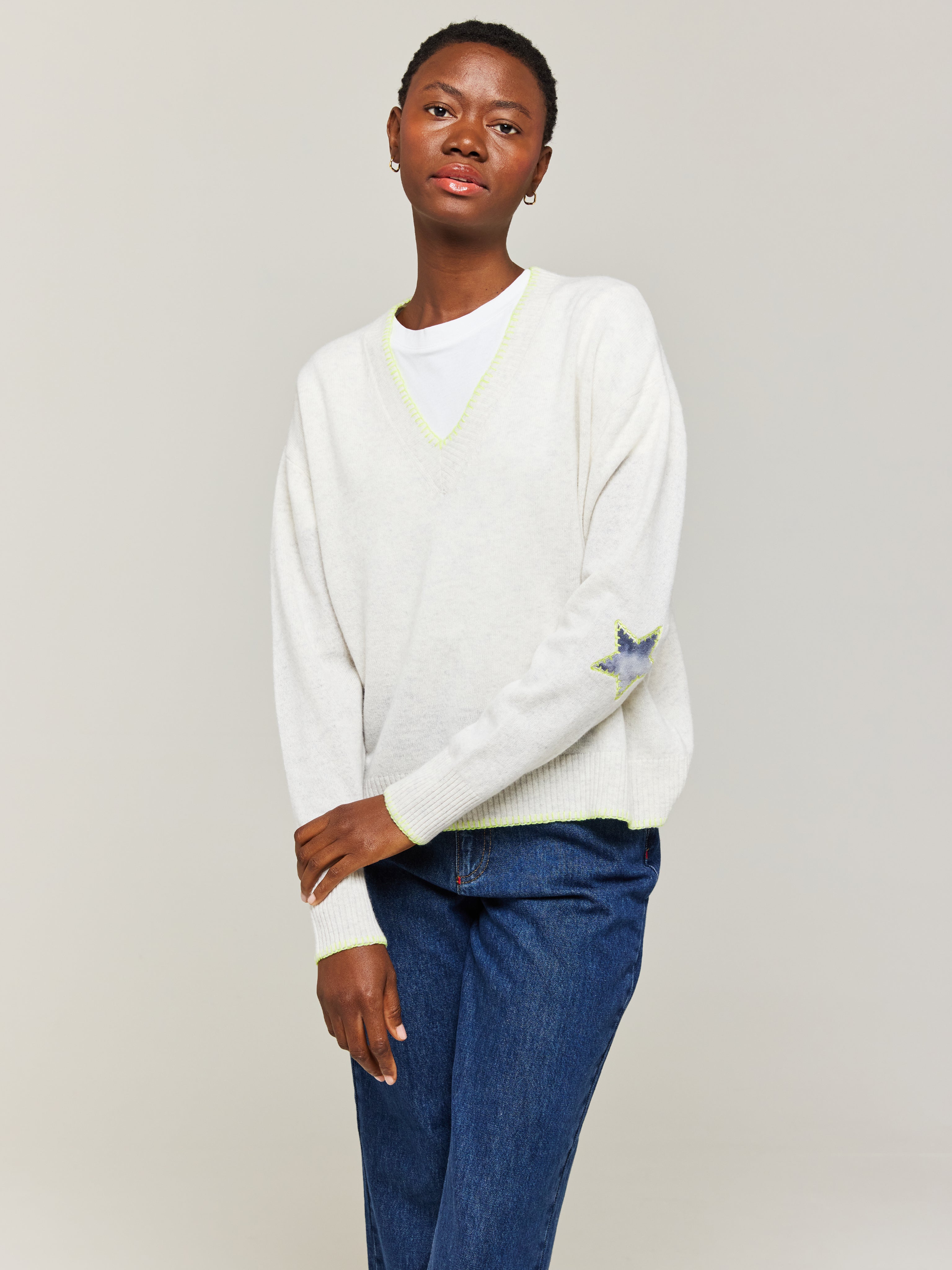 Patch Cashmere V-Neck