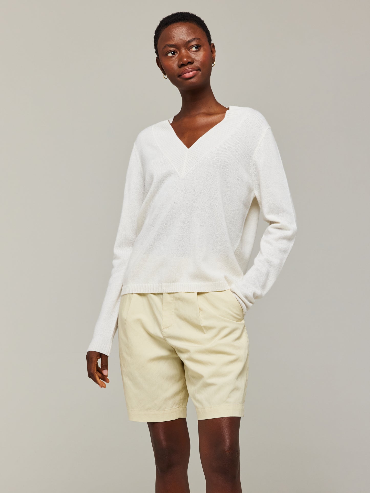 Frankie Cashmere V-Neck