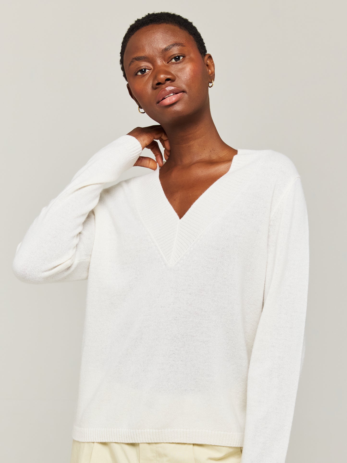 Frankie Cashmere V-Neck